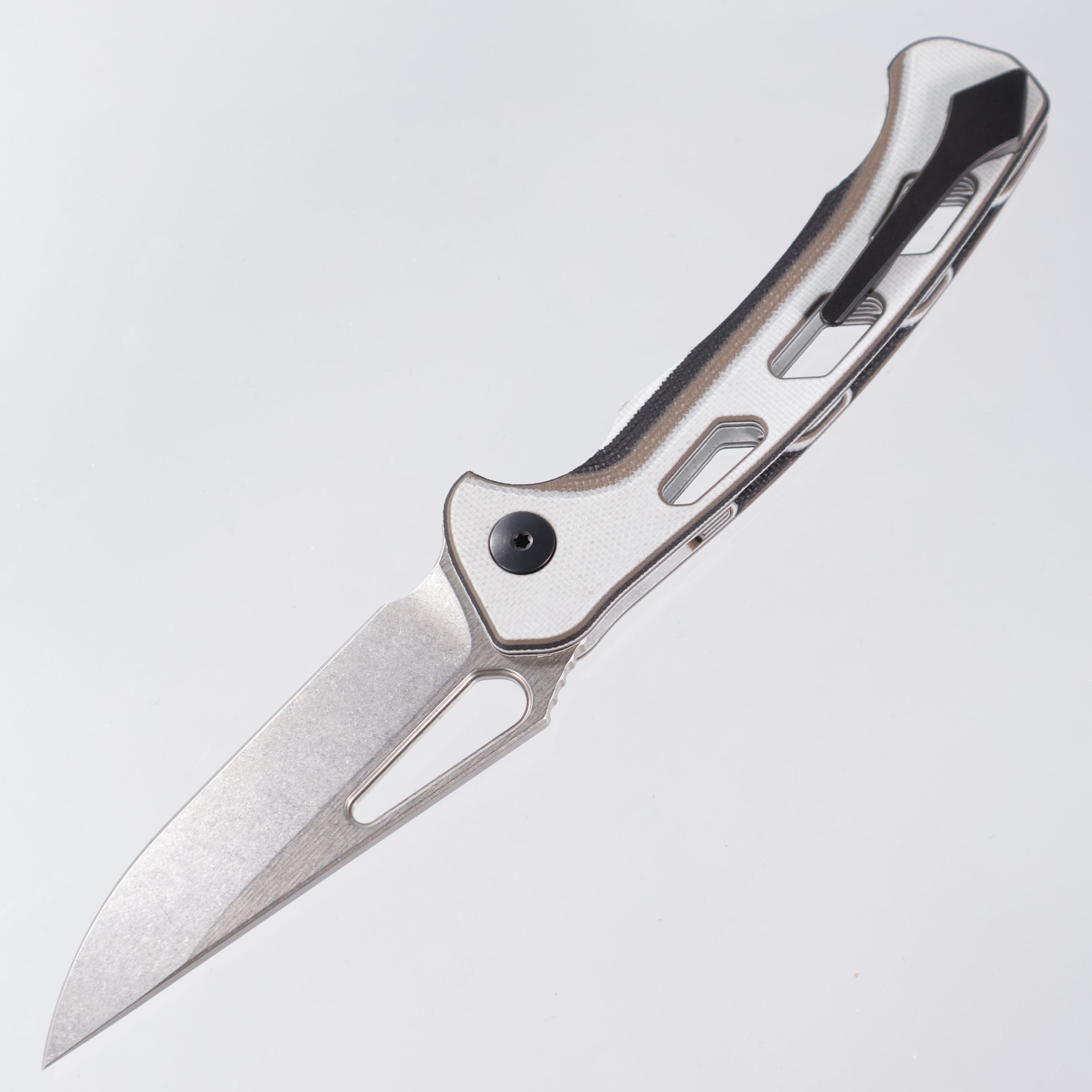 Dead Reckon Ridgeback Vertebrae - Flipper Delete - Black, Tan, White G10 (White Top) - Magnacut Clip Point - RB-3545-21