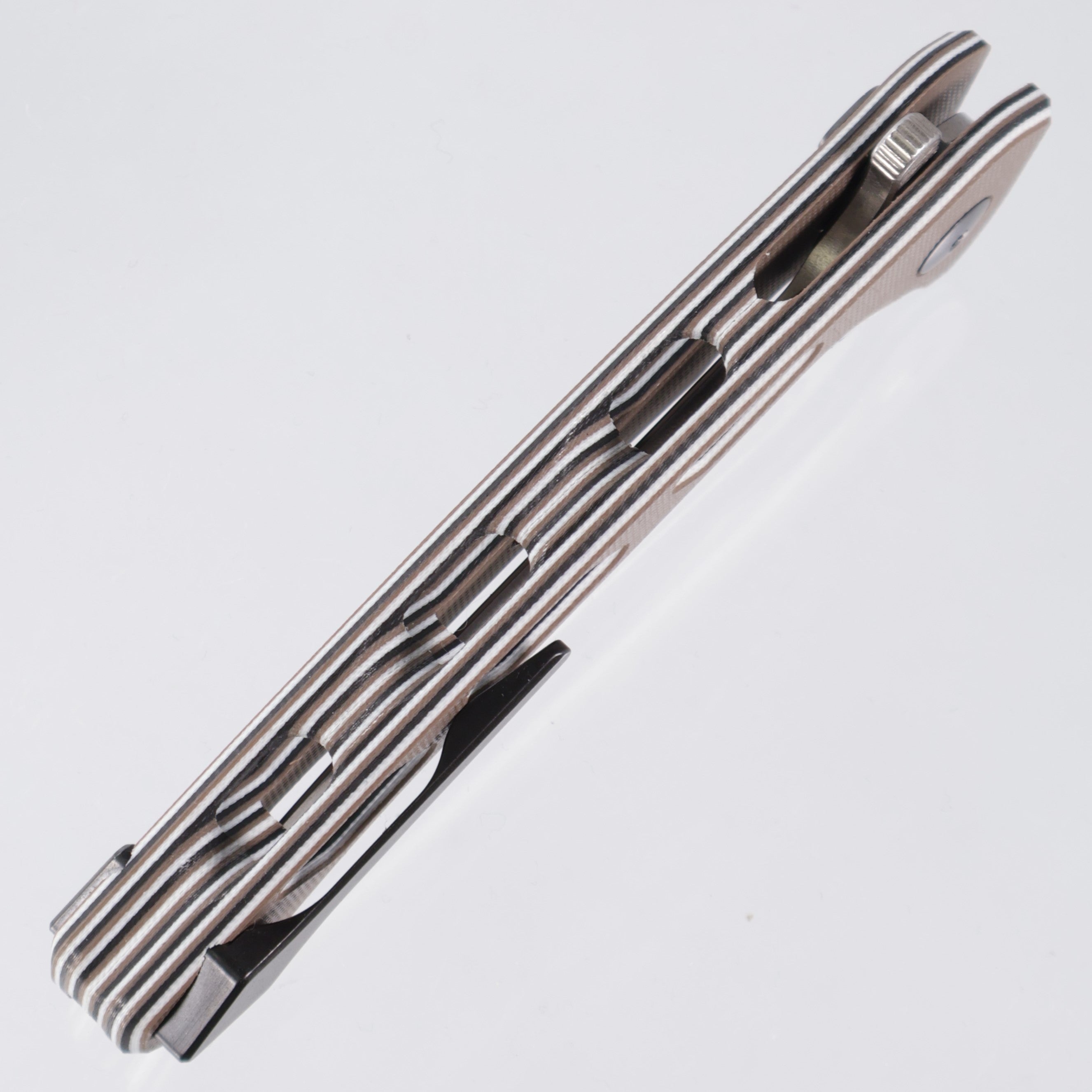 Dead Reckon Ridgeback Vertebrae - Flipper - Black, Tan, White G10 - Magnacut Clip Point - RB-3545-21