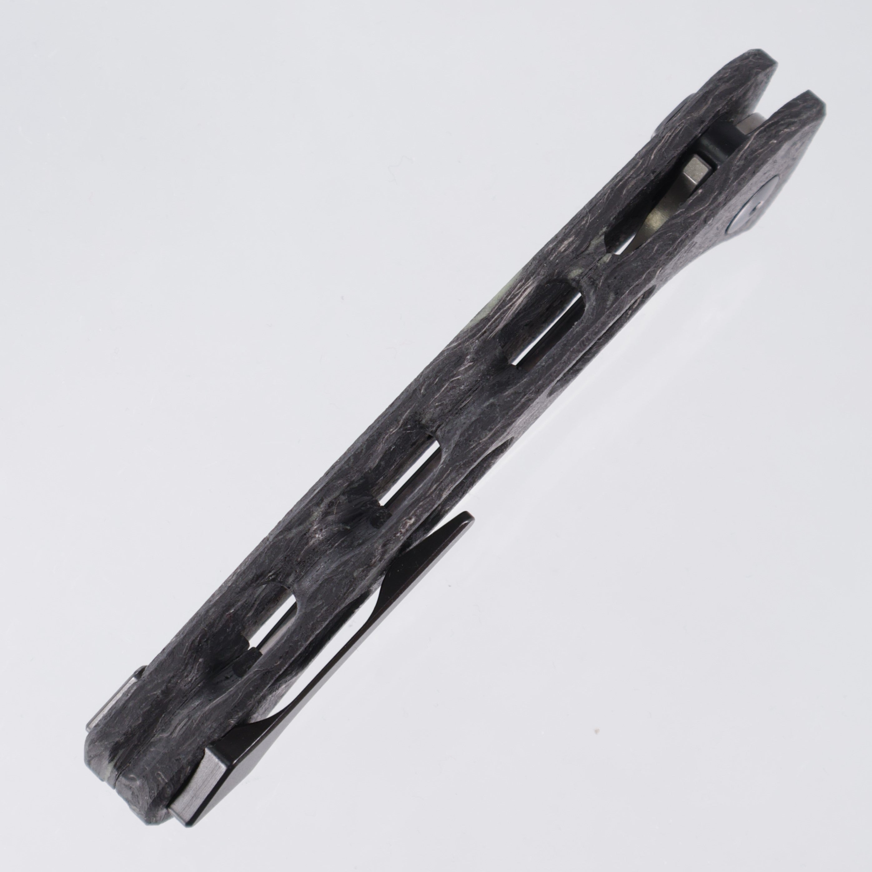 Dead Reckon Ridgeback Vertebrae - Flipper Delete - Glow FatCarbon - Magnacut Clip Point - RB-3545-21
