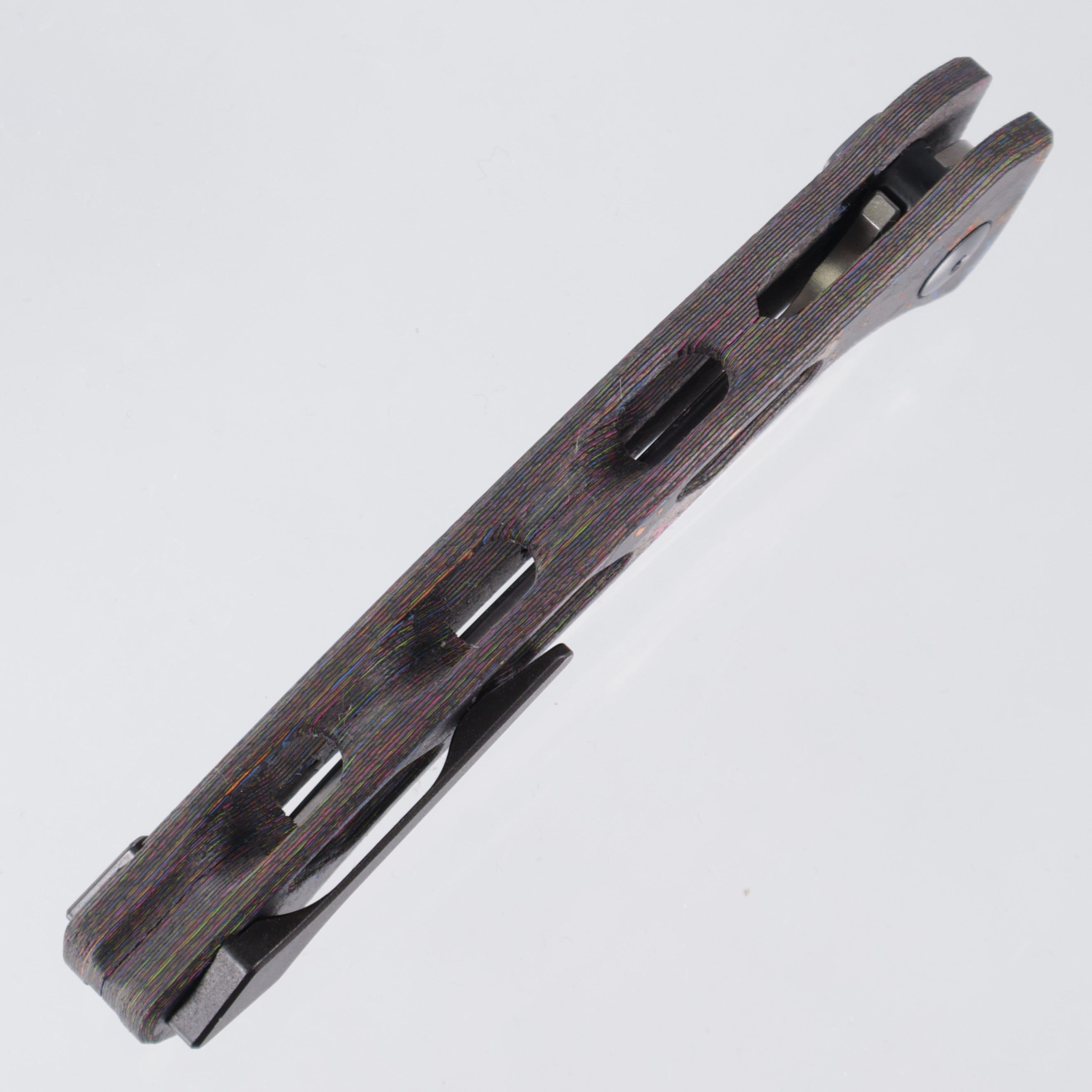 Dead Reckon Ridgeback Vertebrae - Flipper Delete - 80s CamoCarbon - Magnacut Clip Point - BR OP Exclusive - RB-3545-21