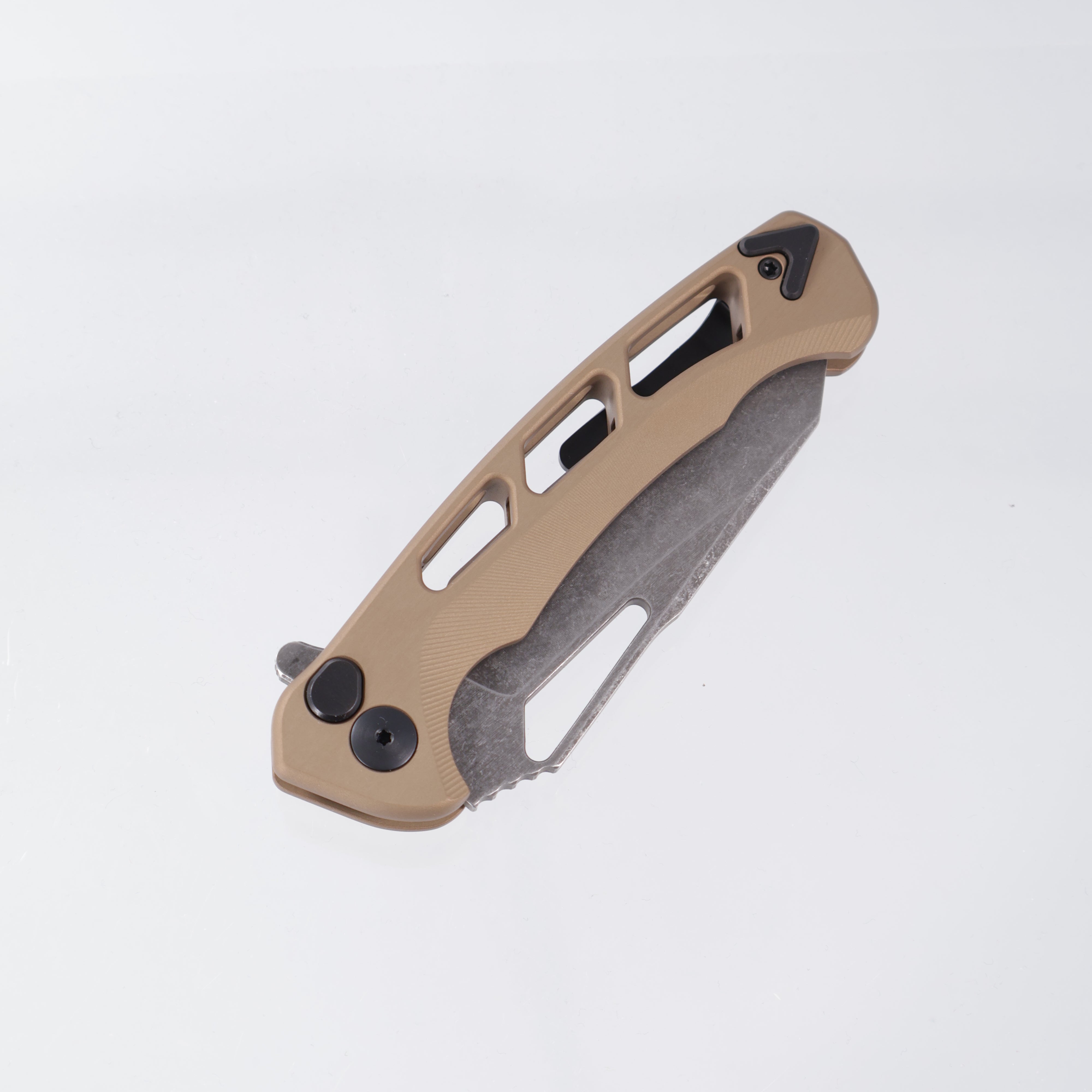 Dead Reckon Ridgeback Vertebrae Integral - Reverse Tanto, Magnacut Dark Stonewash - Sand Aluminum - RB-4562-67 (Sand Matte, Tan)