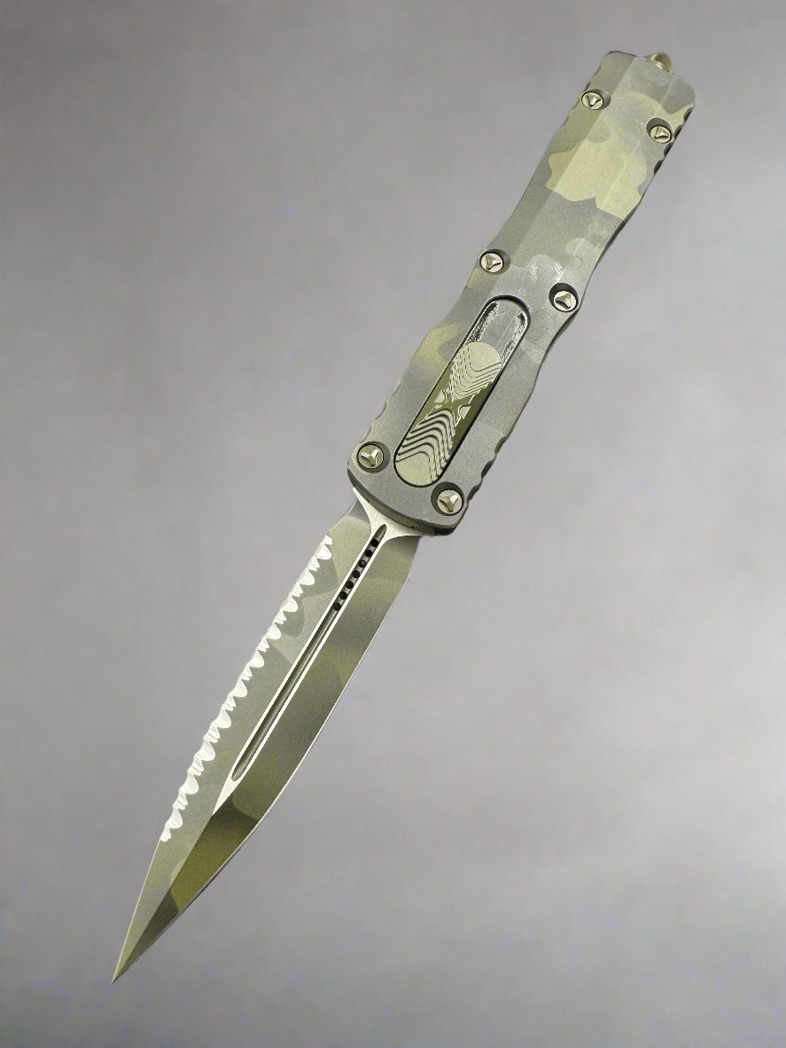 Pre Owned Like New Microtech Dirac Delta D/E Olive Camo Fully Serrated Signature Series 227-3OCS