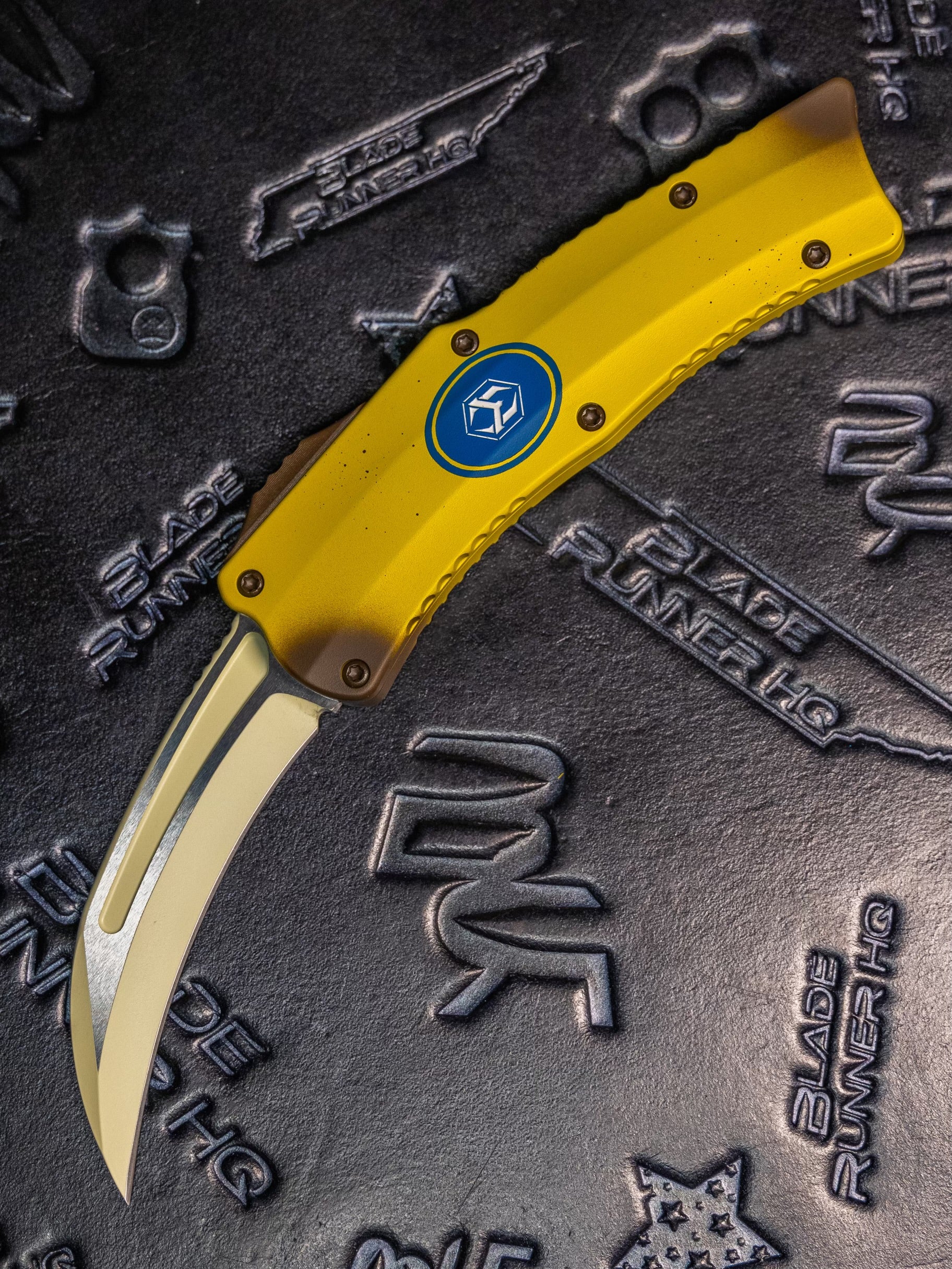 Heretic ROC STABNANA Banana Handles w/ Cerakote Freshly Peeled Stabnana