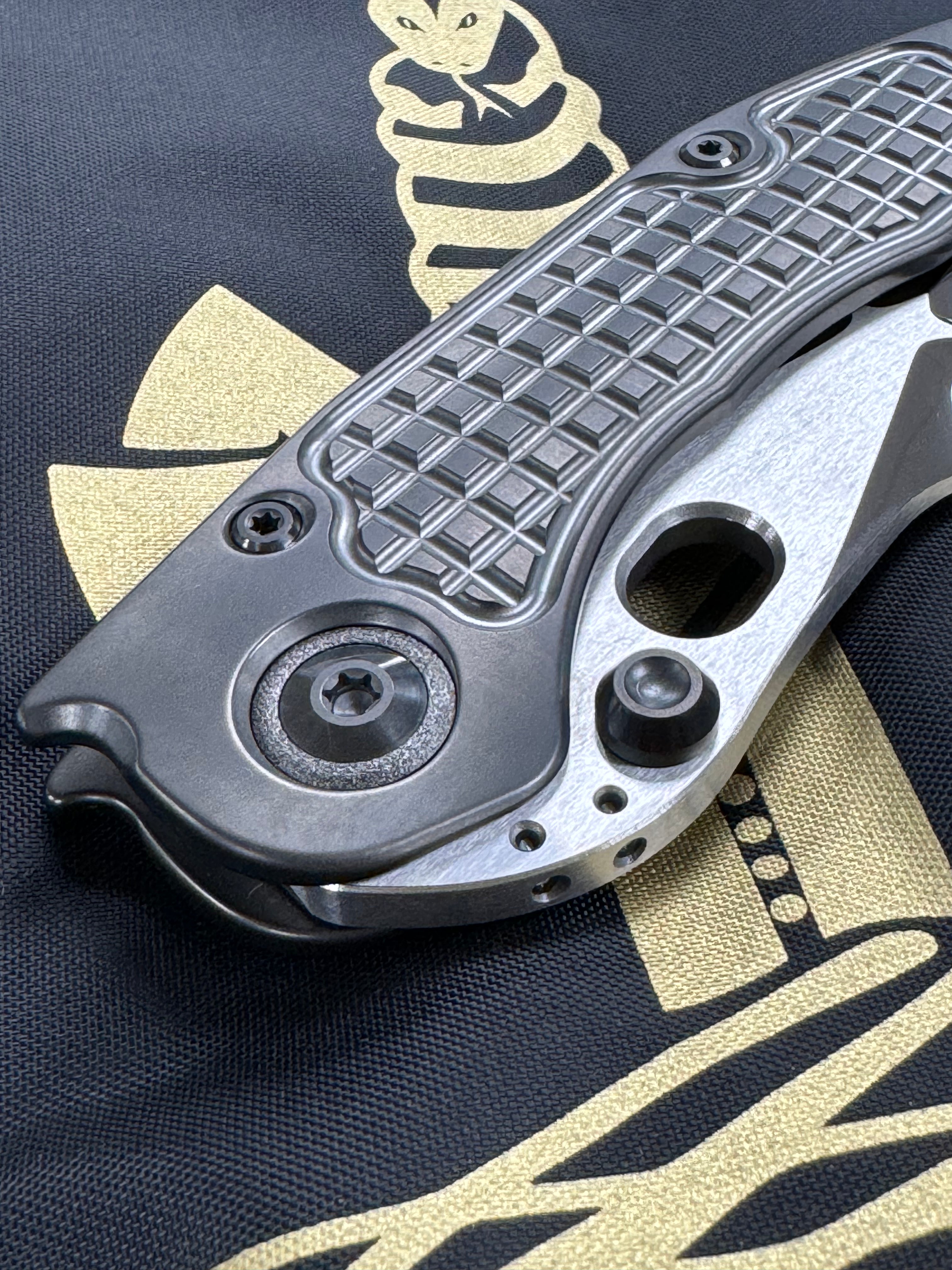 Marfione Custom & Borka Blades Collab - Stitch Darkstar Liquid Metal (Mirror Polished) Tritium Insert Blade, DLC Frag Handle