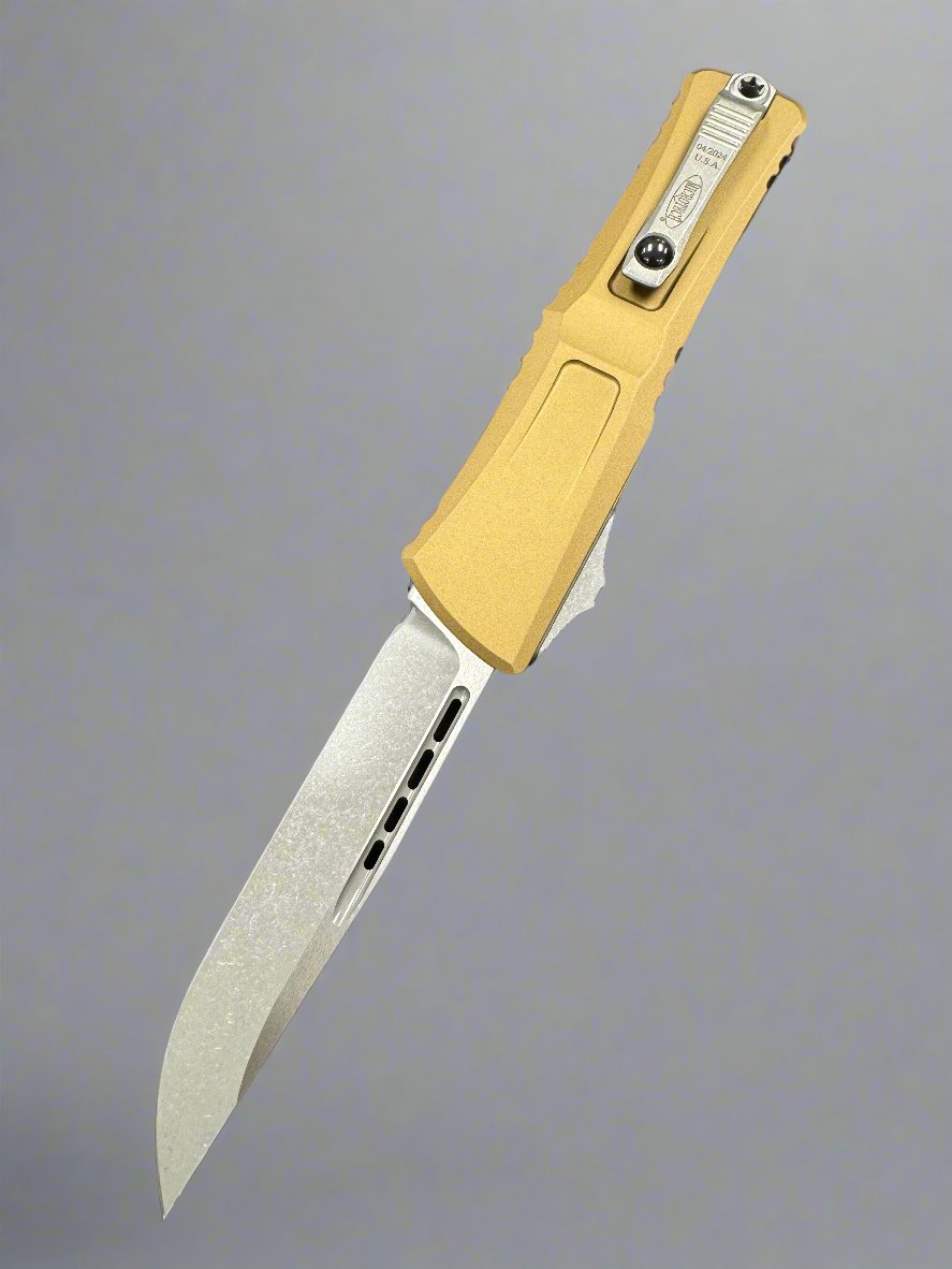 Microtech 1143-10 APTA Combat Troodon SE Gen III - Tan Handle - Apocalyptic Blade