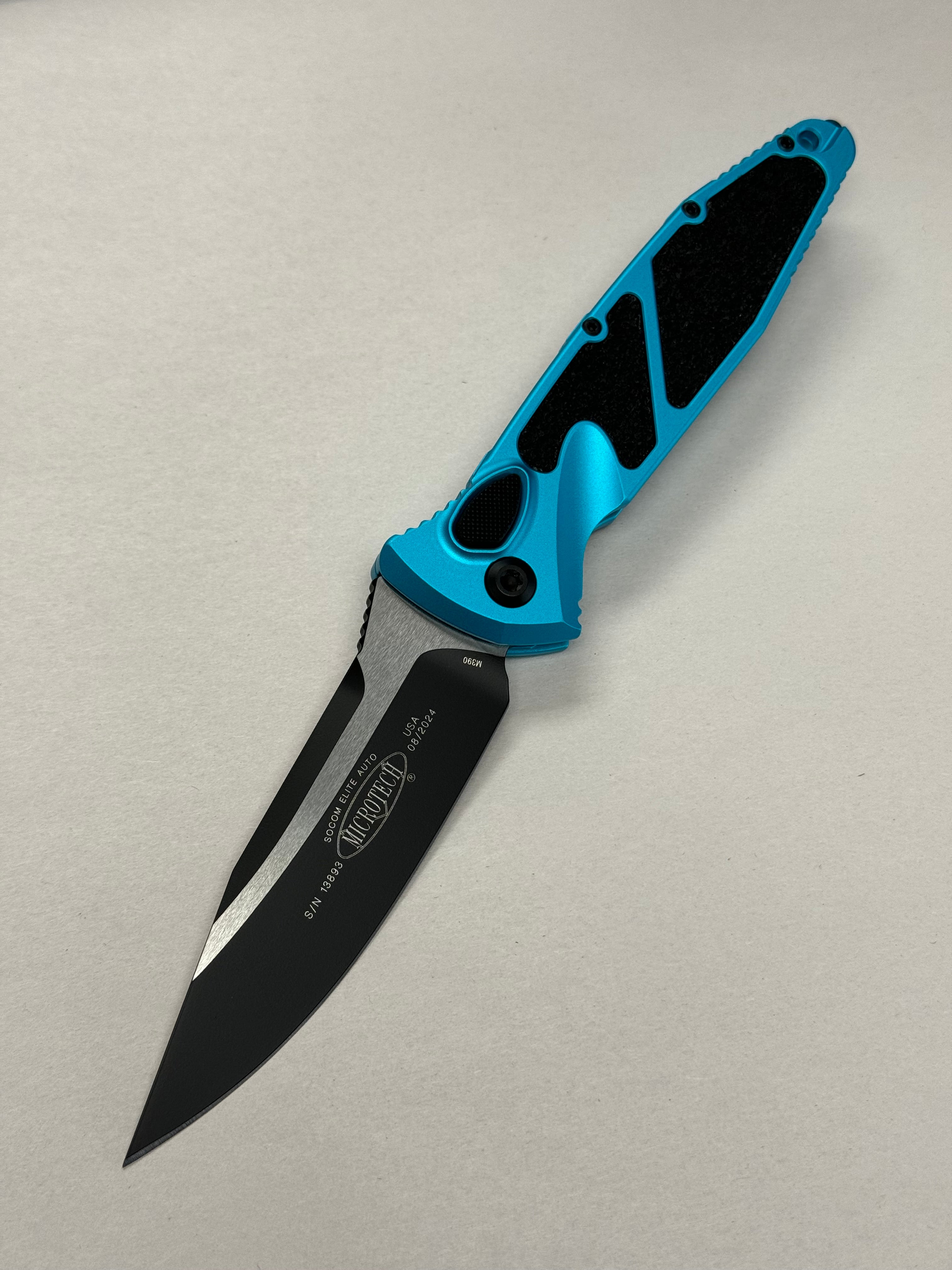 Microtech Socom Elite Auto Black S/E Turquoise Standard 160A-1 TQ
