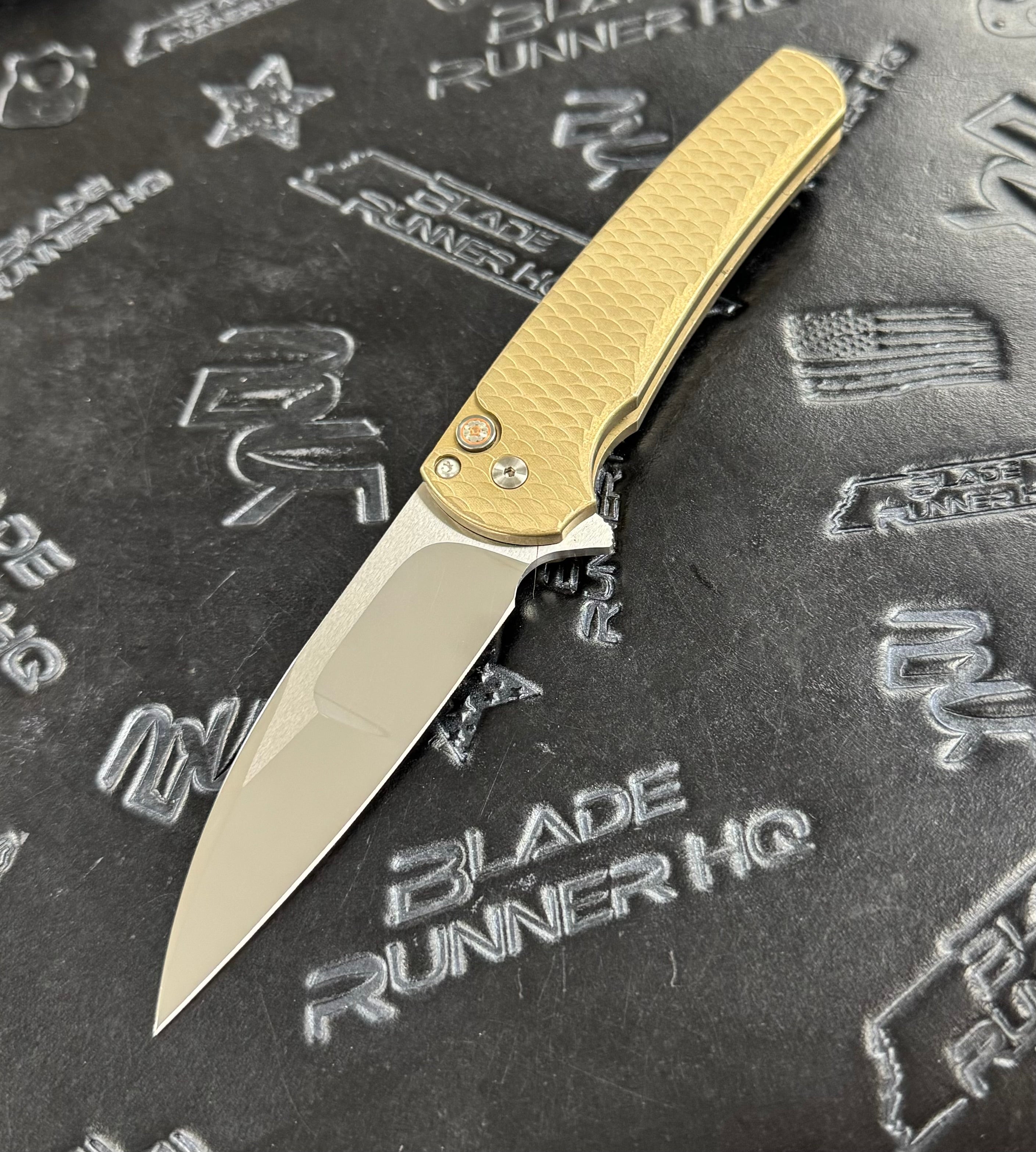 ProTech Malibu Blade Show Atlanta 2024 Distressed Bronze Irie Compound Grind Wharncliffe Mosaic Button /40