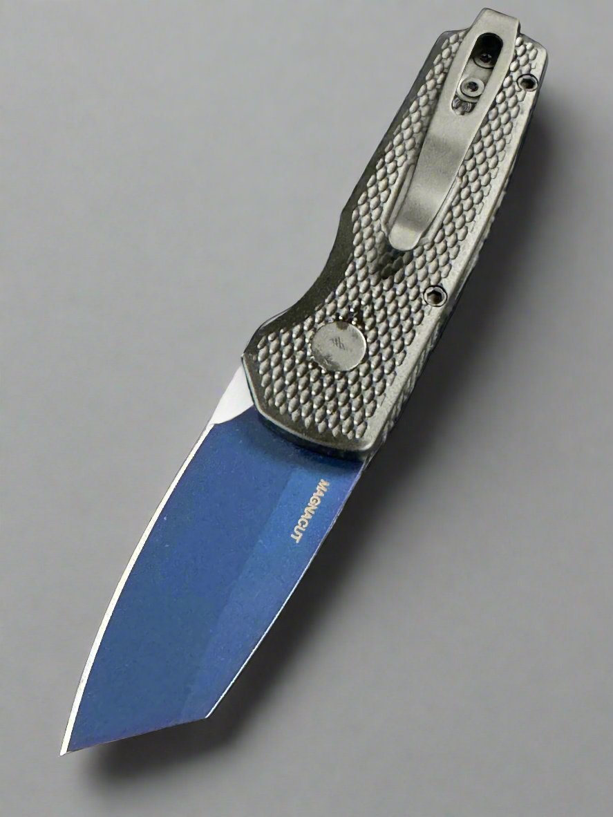Pro-Tech Runt 5 w/ Black Textured Handle & Mother of Pearl Button w/ Sapphire MagnaCut Reverse Tanto R5406-SB