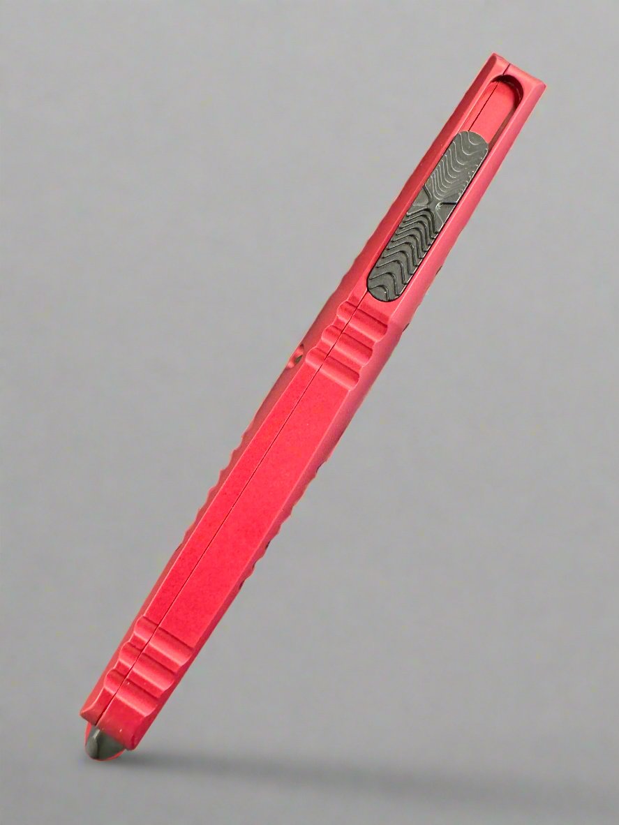 Pre Owned Microtech 146-1RD Combat Troodon Bowie - Red Handle - Black Blade