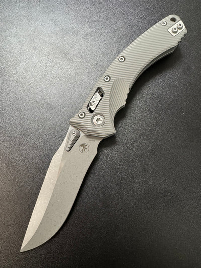 Microtech Amphibian RAM LOK Apocalyptic Natural Clear Fluted Aluminum & M390MK 137RL-10 APFLNC