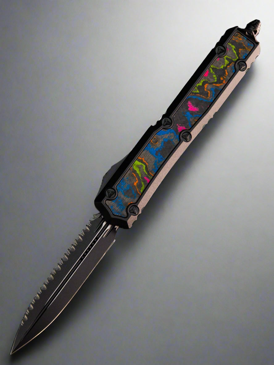 Microtech Makora D/E Signature Series Tactical Full Serrated 80s Camo Carbon Inlay Nickel Boron Internals 206-3 T80CCIS *