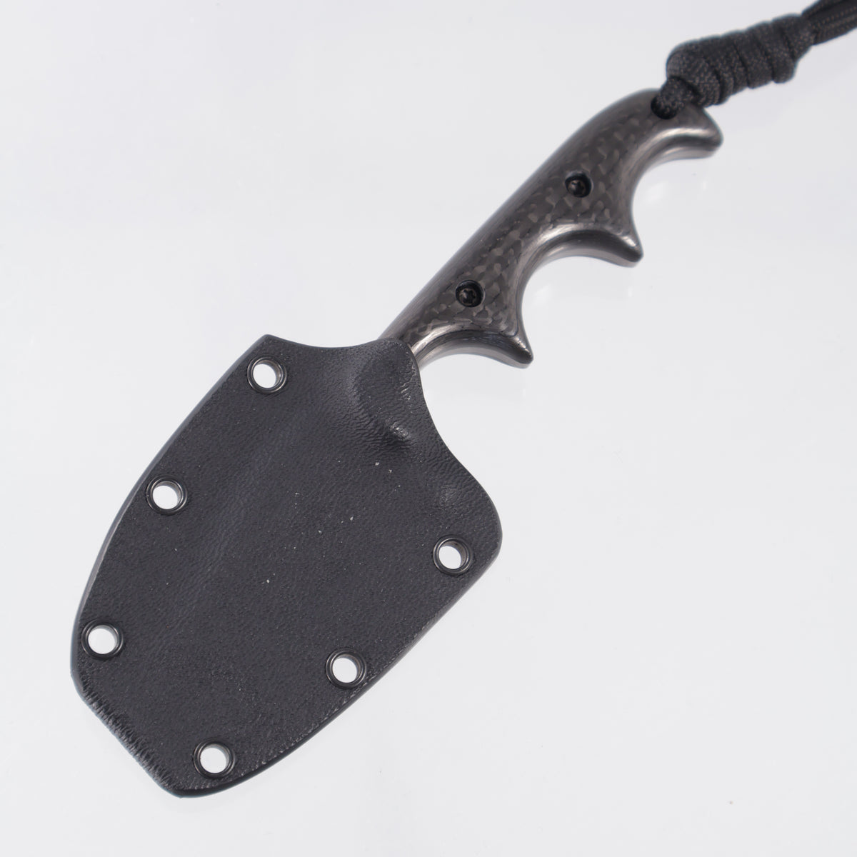 Alan Folts Minimalist Spear Point - Carbon Fiber Scales - Tumbled CPM-154