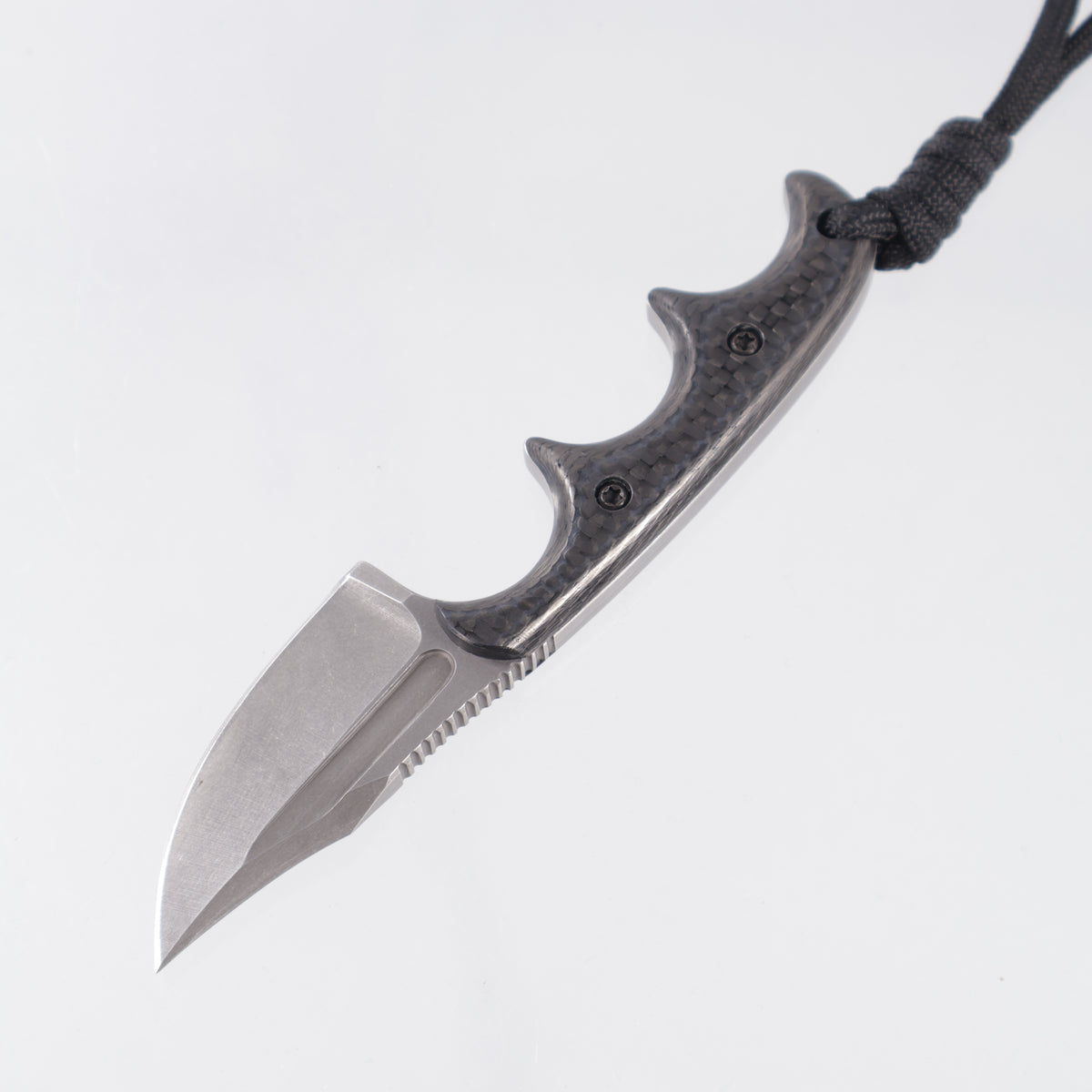 Alan Folts Minimalist X2 Bowie - Carbon Fiber Scales - Tumbled CPM-154