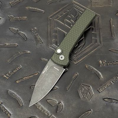 Pro-Tech Scapegoat Compact - Green Carbide Texture Aluminum w/ Black Lip Pearl Button - Acidwash Magnacut - BSA26.Scapegoat.2