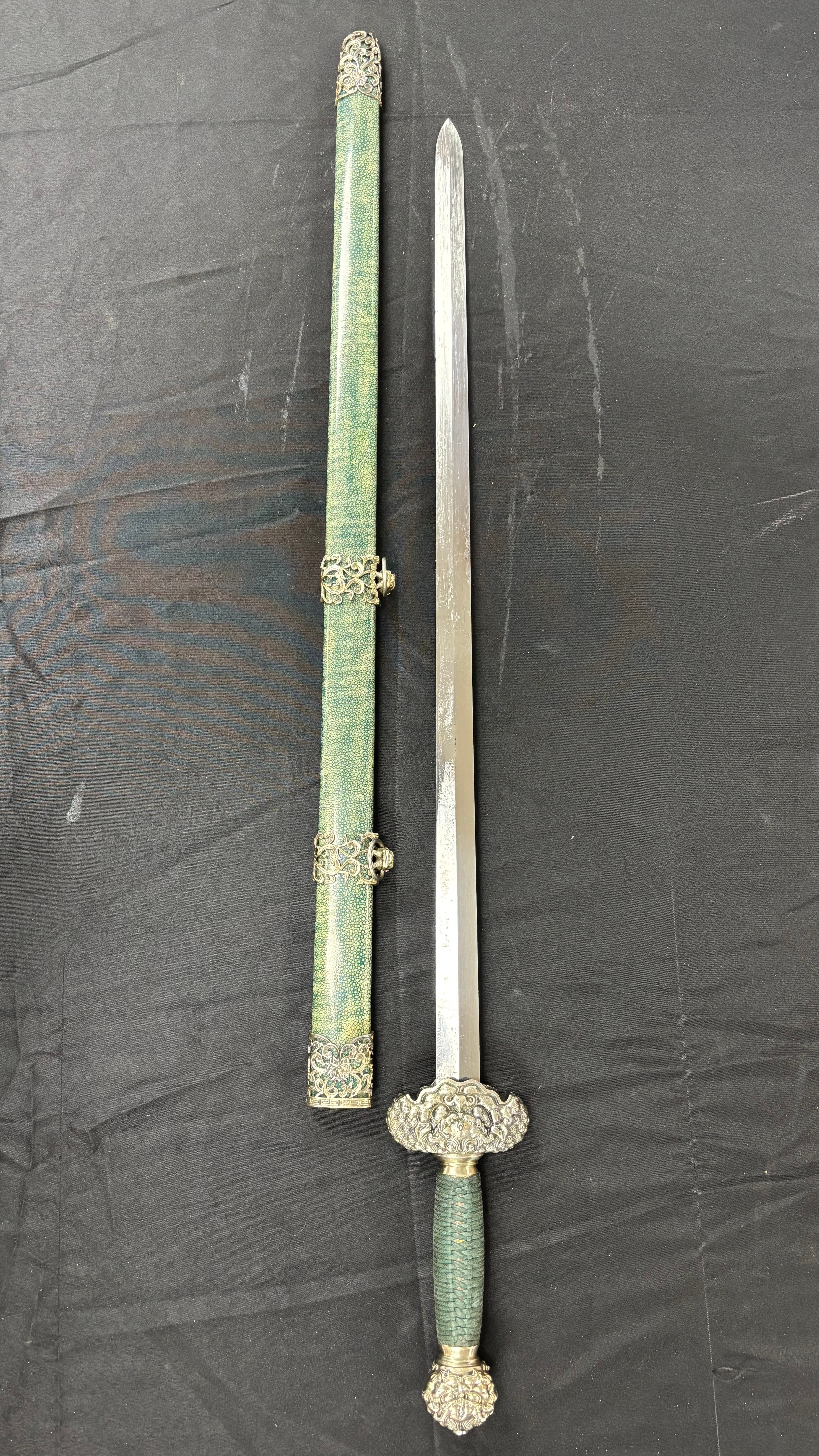 Cold Steel Jade Lion Gim BR76