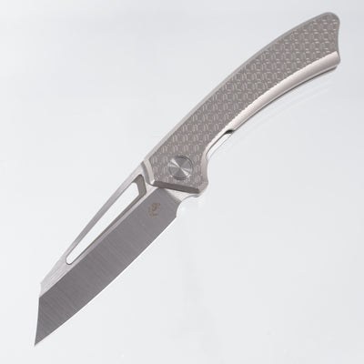 Gecko Cuztomz Knifeworks Pictus XL Inset Liner Lock - Stonewash Diamong Frag Milling - Belt Satin S90V