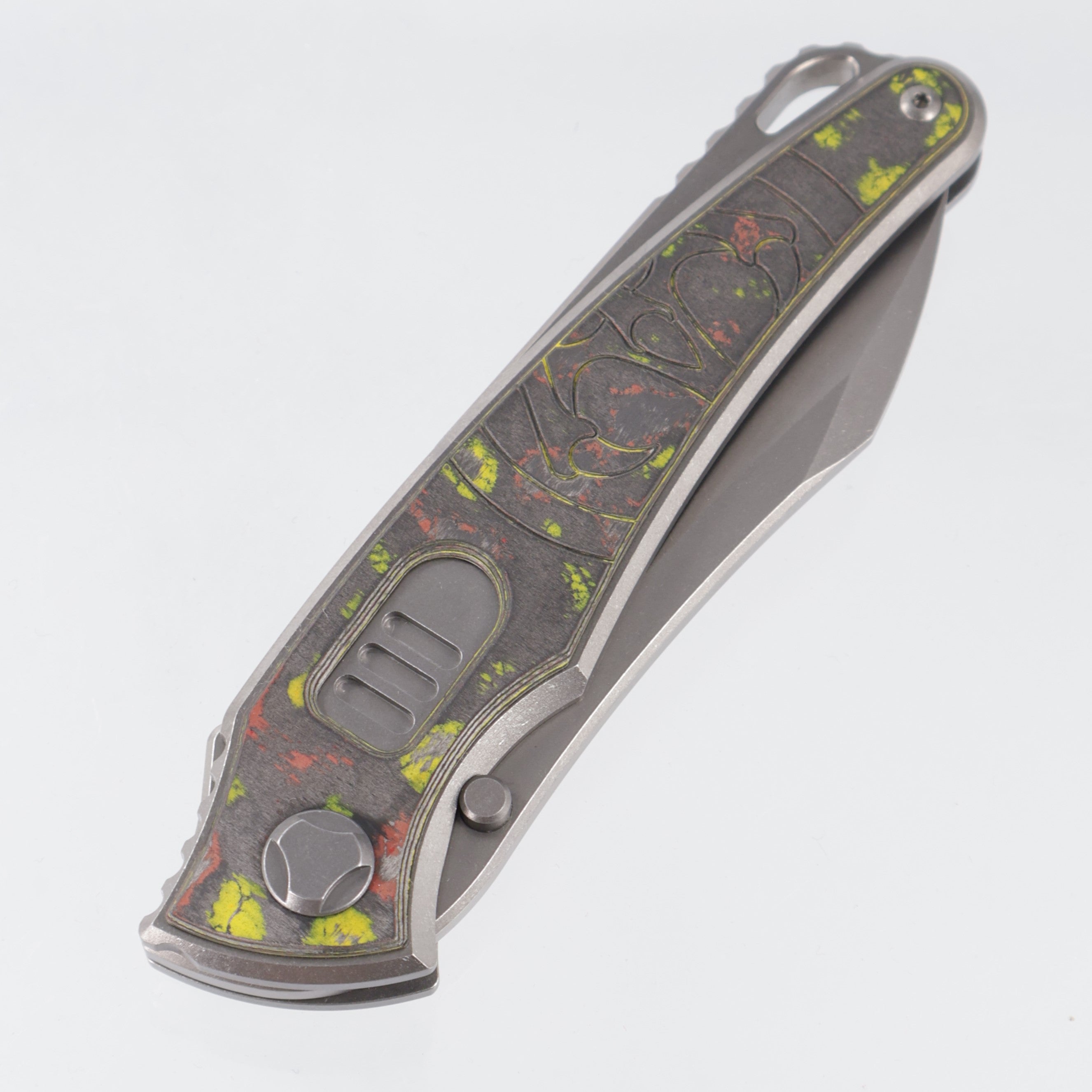 Hawk Knives Talon Auto - Brightwash Titanium w/ Santa Clara Camo Carbon - Brightwash M390