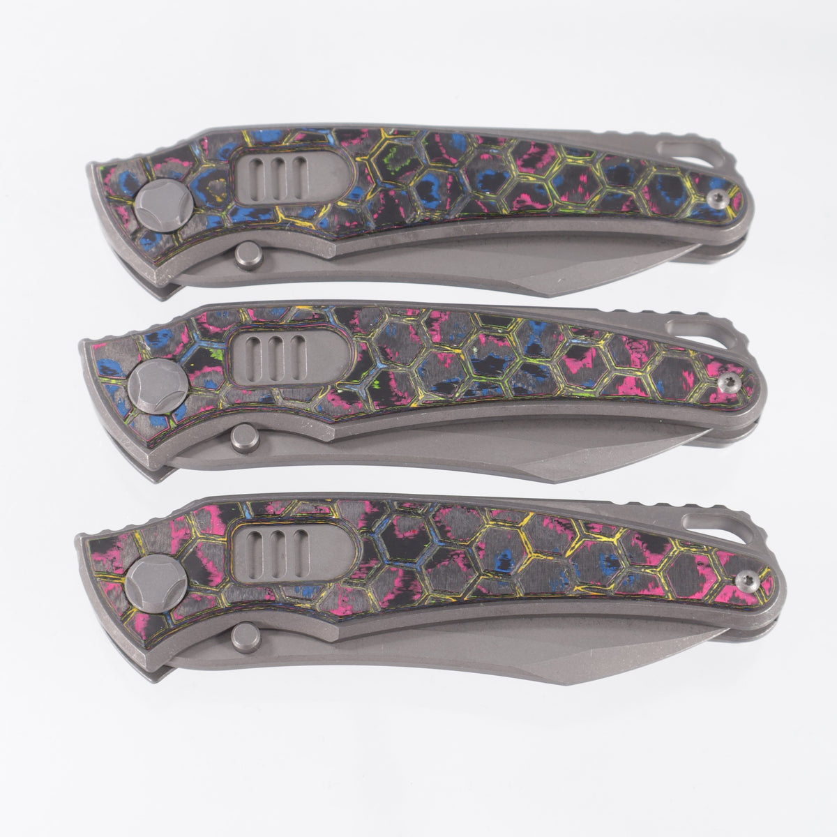 Hawk Knives Talon Auto - Darkwash Titanium w/ Honeycomb 80s Camo Carbon - Darkwash M390 - BROP Exclusive