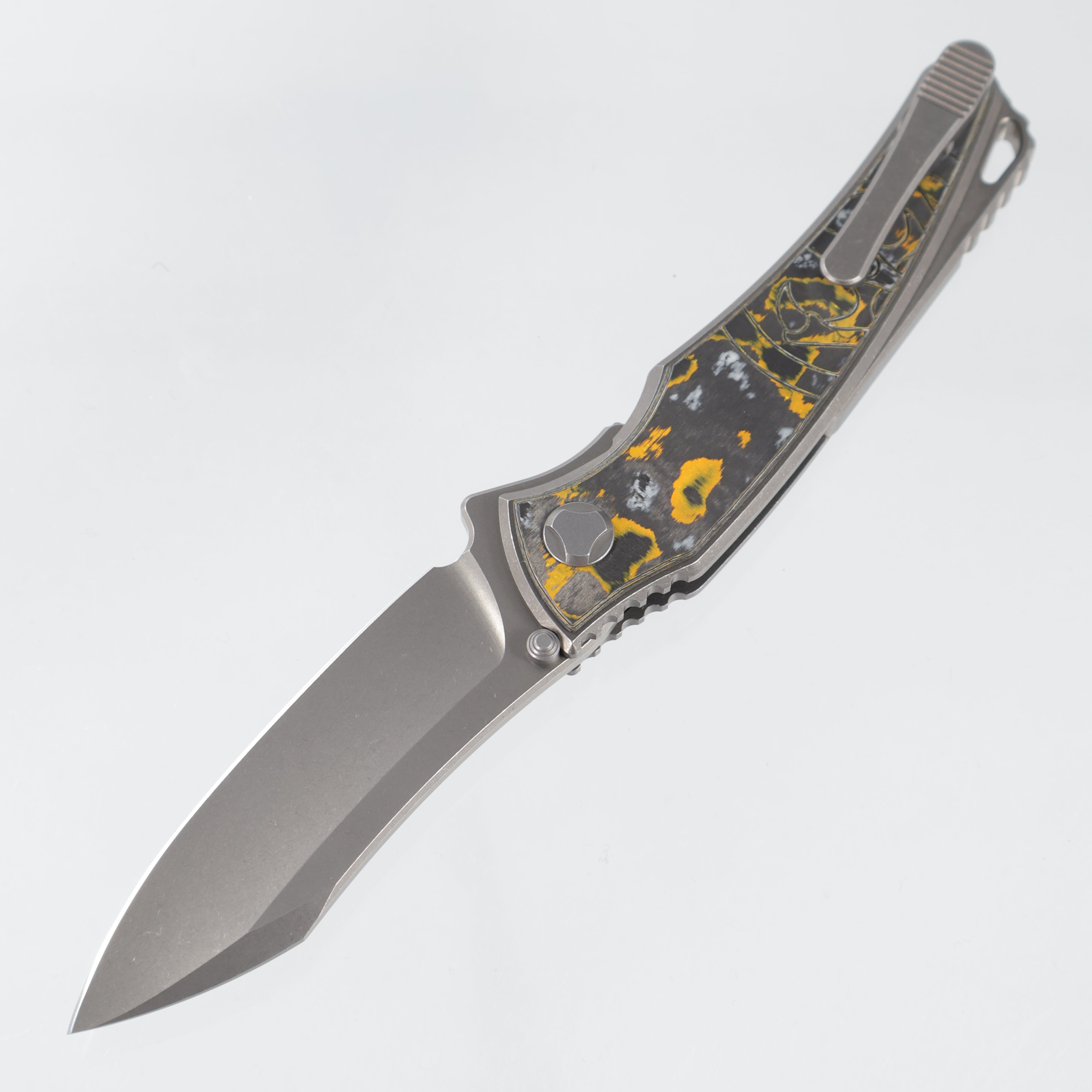 Hawk Knives Talon - Brightwash Titanium w/ Giants Camo Carbon - Brightwash M390