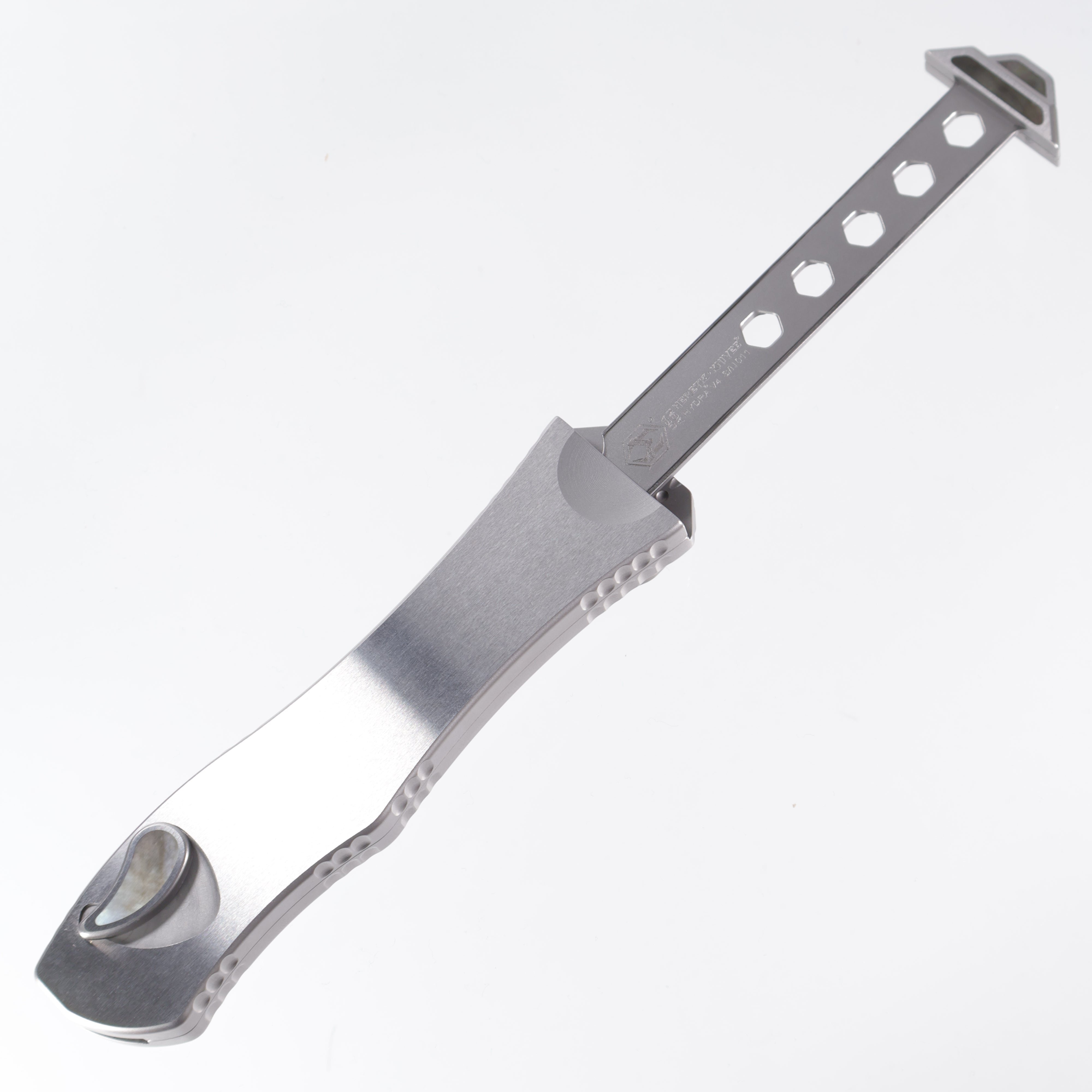 Heretic Hydra V4 Custom - Mirror Polish Compound Grind Tanto - Stainless Steel Chassis w/ Black Pearl inlaid Button Cover, Button, Charging Handle & Plate S/N: 011