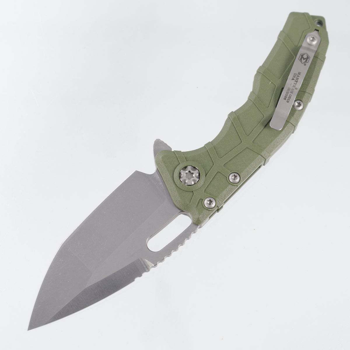 Heretic Martyr Buttonlock - OD Green Polymer - Stonewash Magnacut - H057-2A-GRN