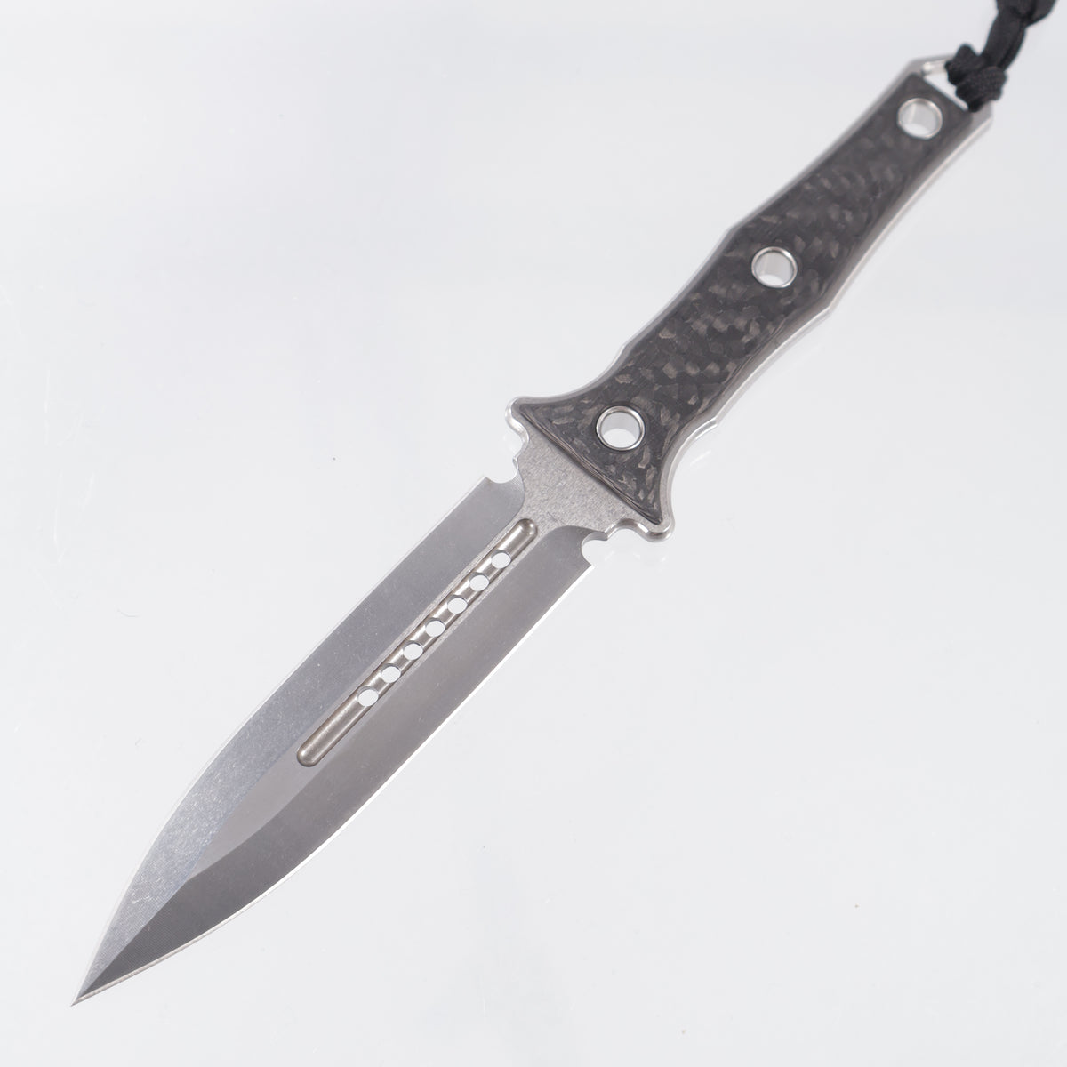 Heretic Mini Nephilim - Carbon Fiber - Stonewash Magnacut - H069-2A-CF