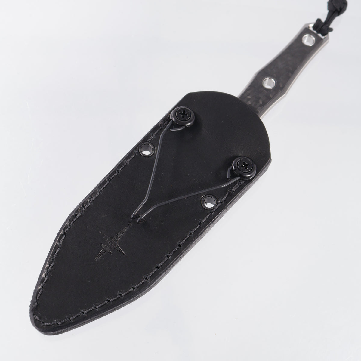 Heretic Mini Nephilim - Carbon Fiber - Stonewash Full Serrate Magnacut - H069-2C-CF