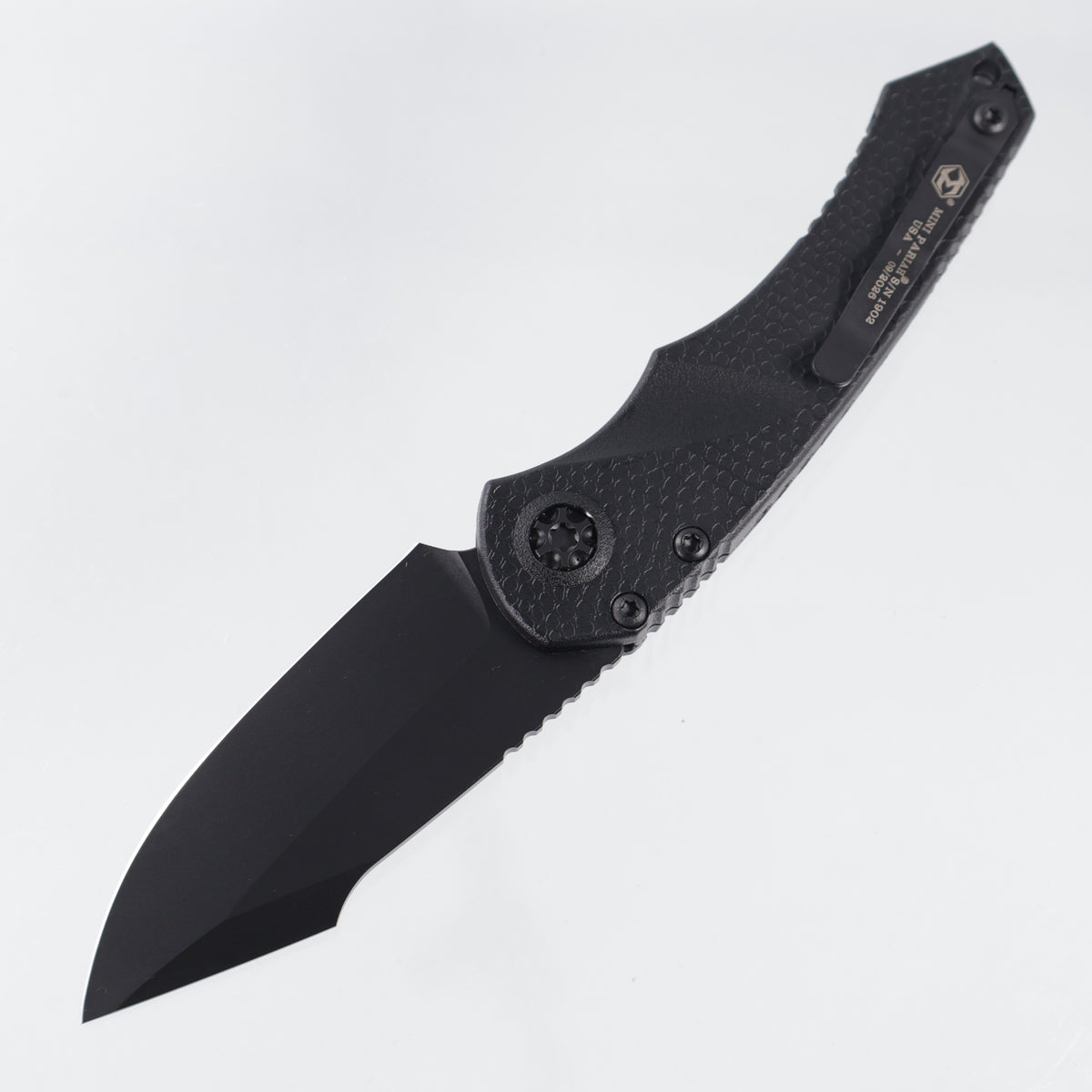 Heretic Mini Pariah Auto Single Edge - Black Polymer - Black Tactical Magnacut - H054-4A-T