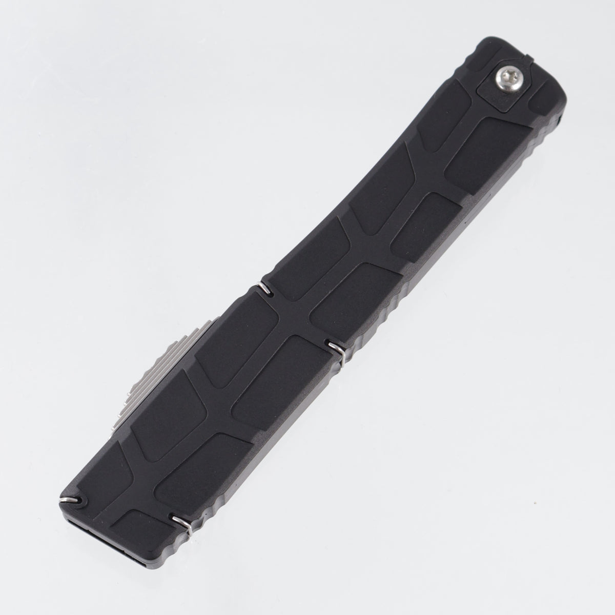 Heretic Nyx V2 Double Edge Prototype - Black Skeletal Aluminum w/ Flamed Titanium Clip - Cracked Ice M390