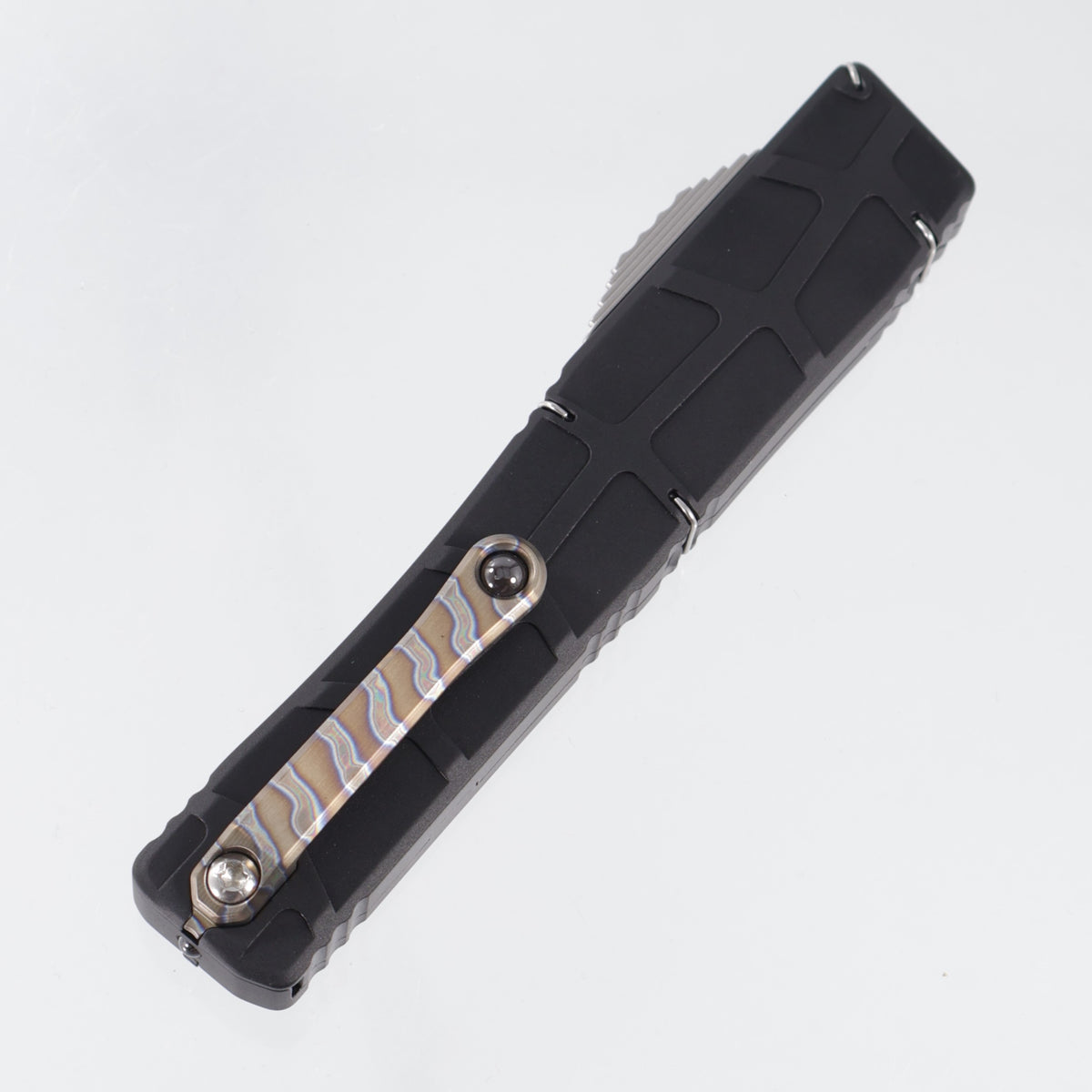 Heretic Nyx V2 Double Edge Prototype - Black Skeletal Aluminum w/ Flamed Titanium Clip - Cracked Ice M390