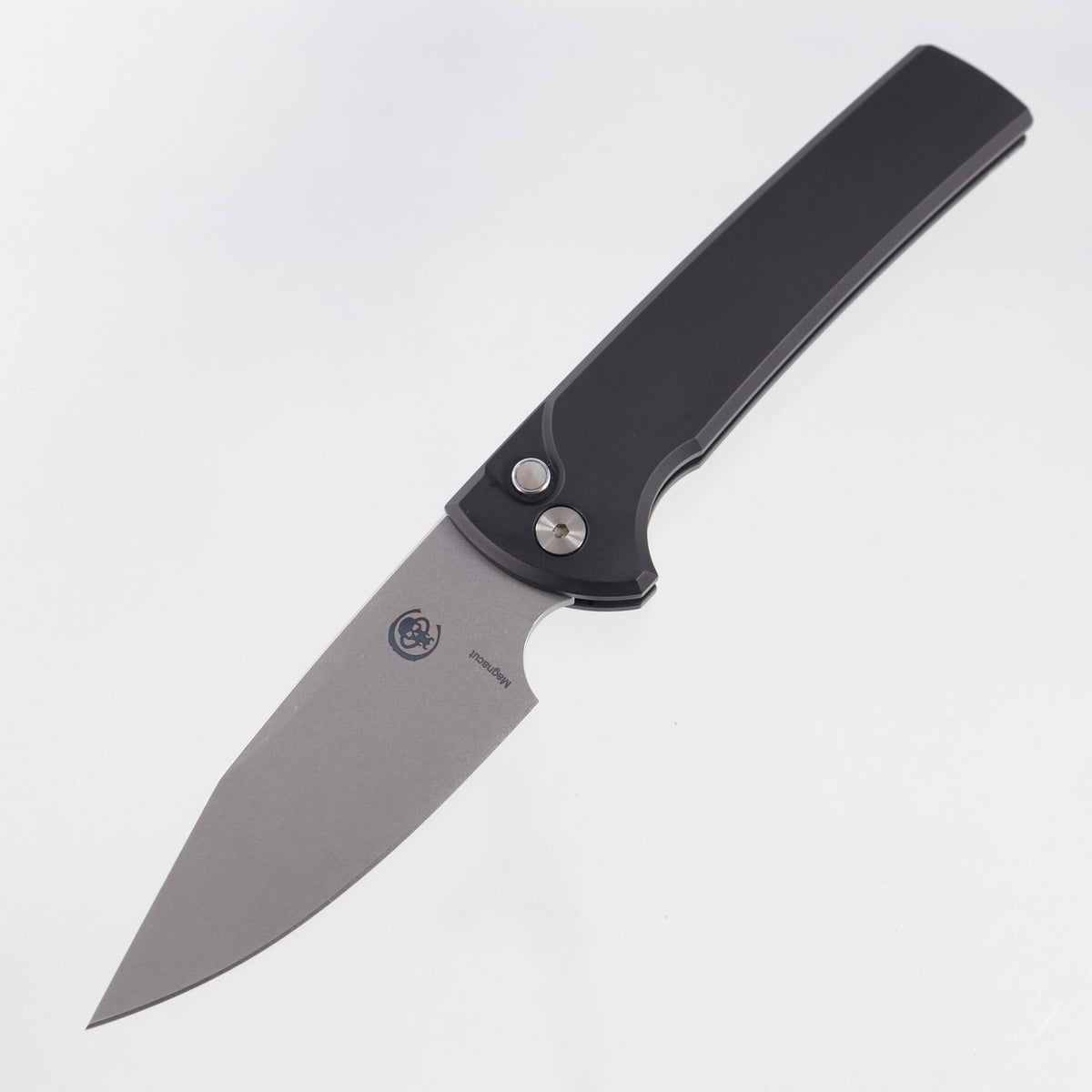 Chaves Scapegoat Full Size Auto - Black Aluminum w/ Black Lip Pearl Button & Blue Titanium Skull Clip - Stonewash Magnacut - BSW26.RCS2101-LTD
