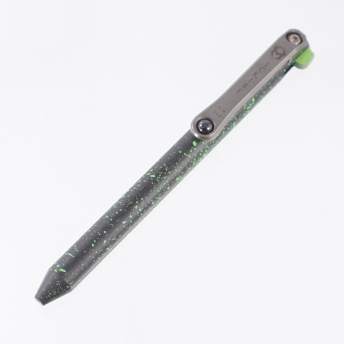 Heretic x Maverick Customs Scribe Universal Flipper Pen - Black Cerakote w/ Green Splatter Aluminum & Black & Green G10 Flipper - H083-BLK-GRNSP