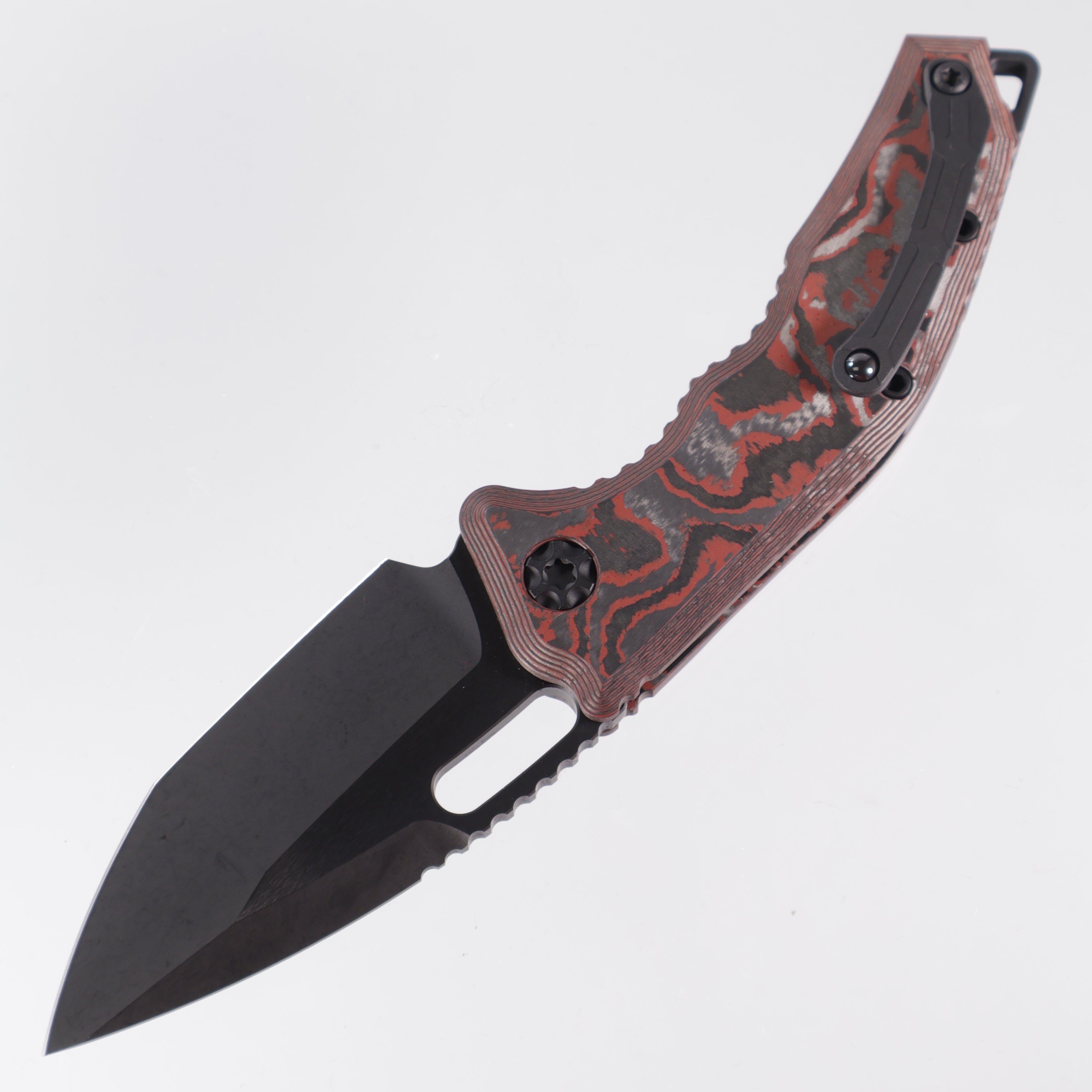 Heretic Knives Medusa Auto - DLC Tanto MagnaCut - Blood Red Camo Carbon - H011-6A-RD/CC