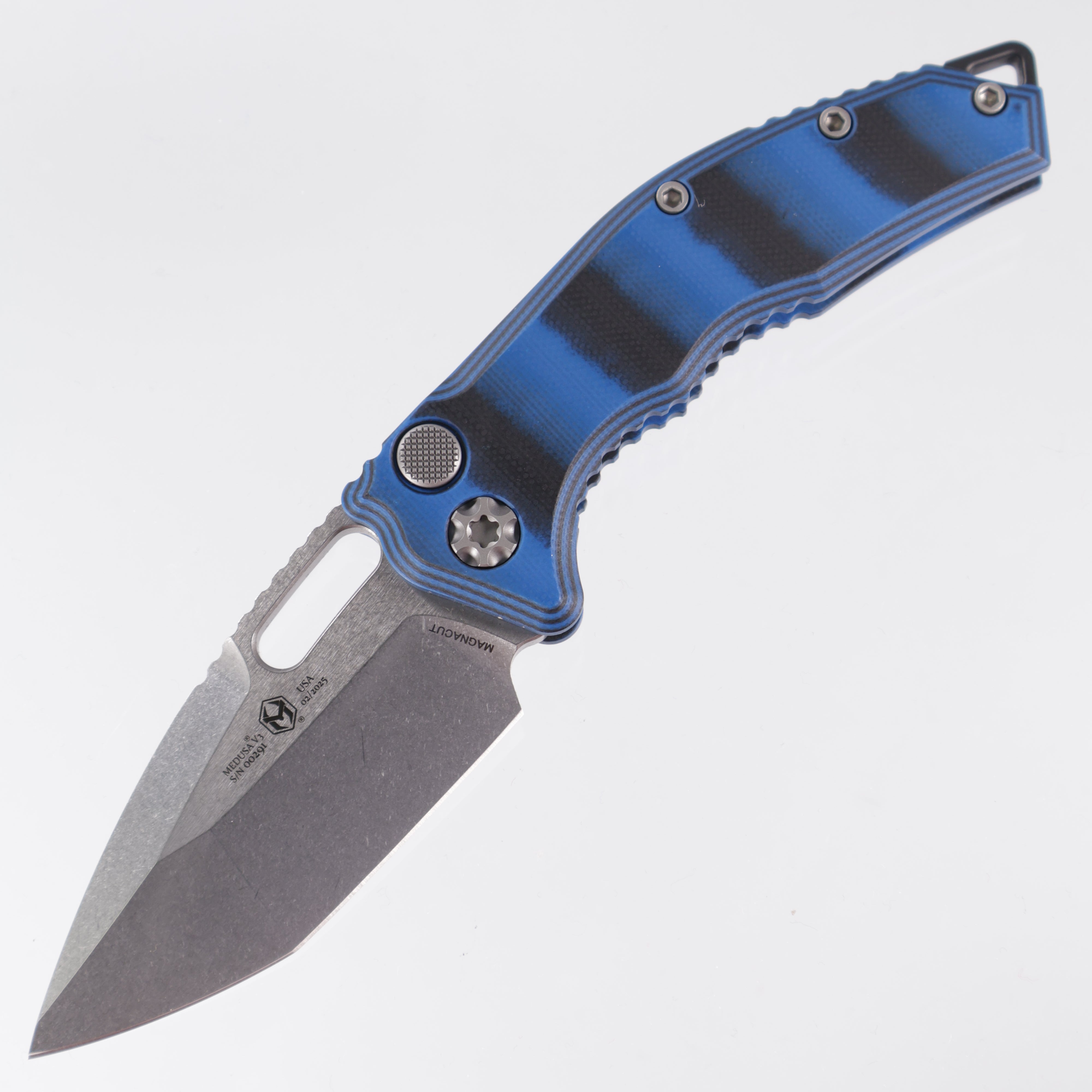 Heretic Medusa Auto - Stonewash Tanto Magnacut - Blue & Black G10 - H011-2A-G10/BLU
