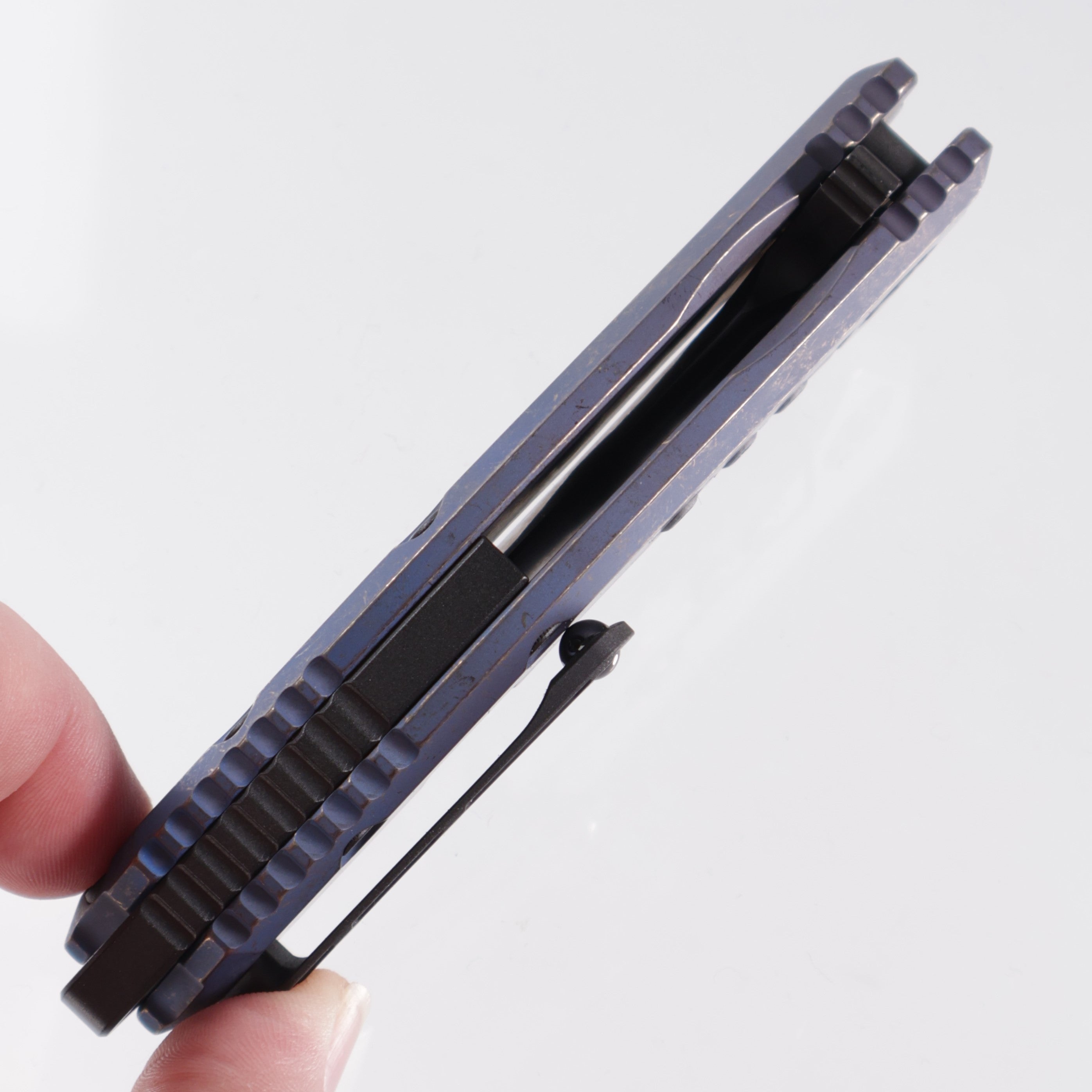 Heretic Medusa Manual - Antique Blue Titanium - DLC Magnacut - H009-6A-TIBLU