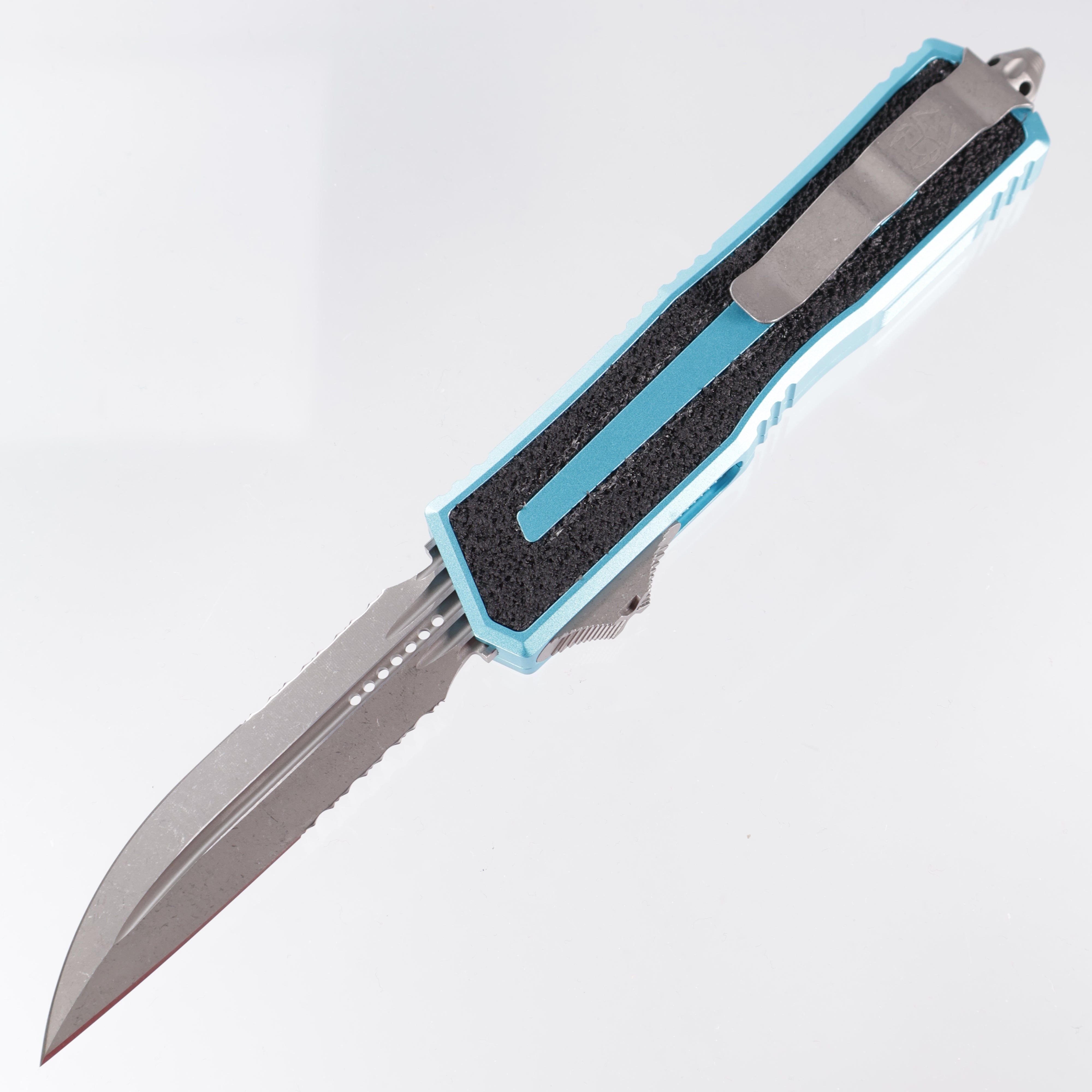 Microtech Scarab 2 Gen3 - Turquoise - Apocalyptic D/E-S Partial Serrated - Scarab II Gen III - 1180-11 APTQ