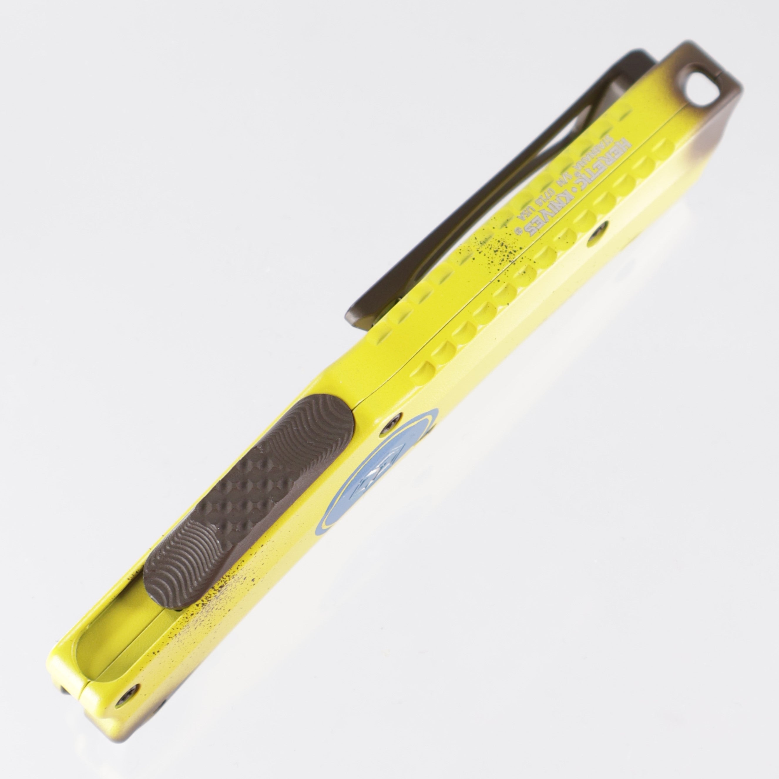 Heretic Roc Stabnana - DLC Magnacut Blade - Cerakote Banana Handles - Curved OTF - H060-6A-NANA