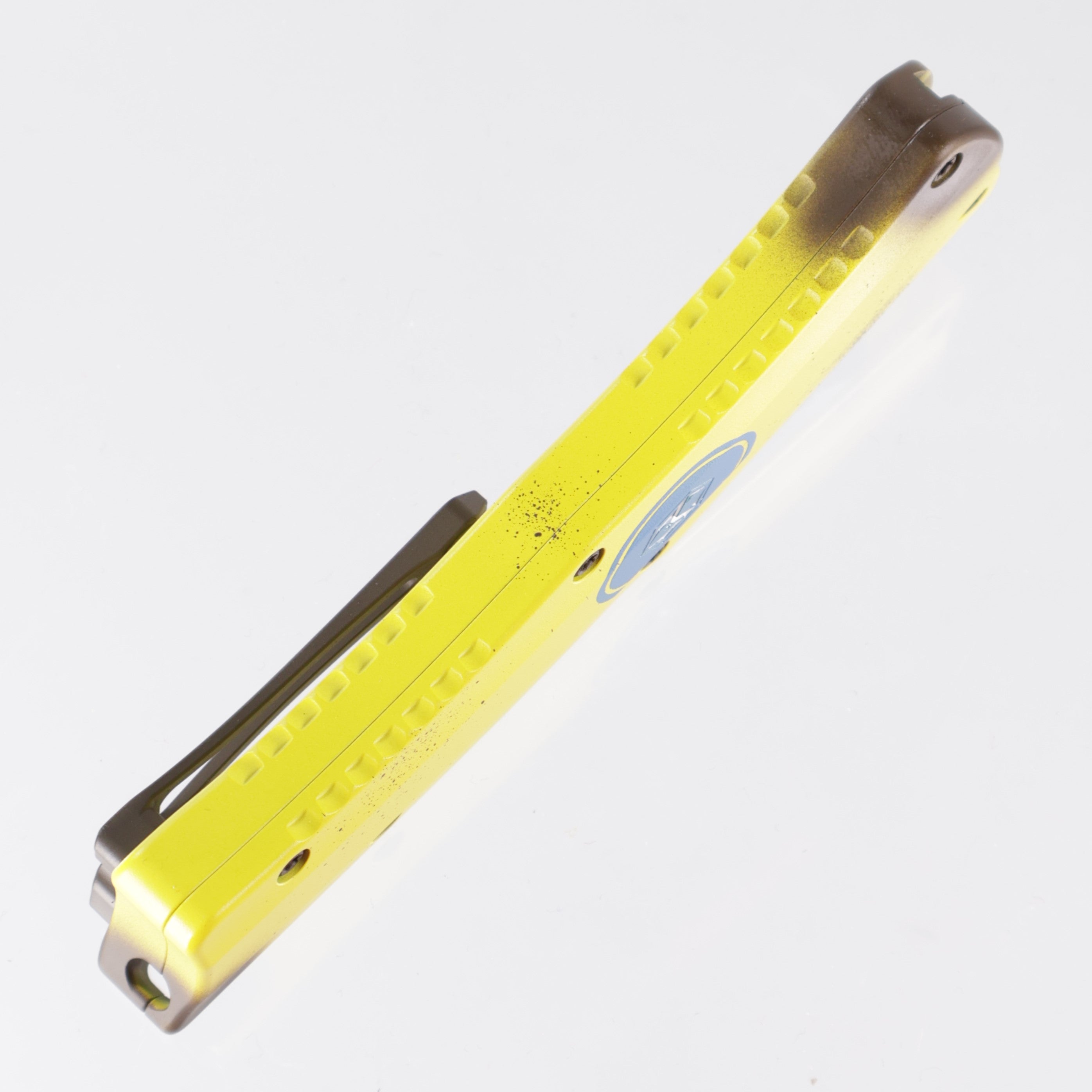 Heretic Roc Stabnana - DLC Magnacut Blade - Cerakote Banana Handles - Curved OTF - H060-6A-NANA