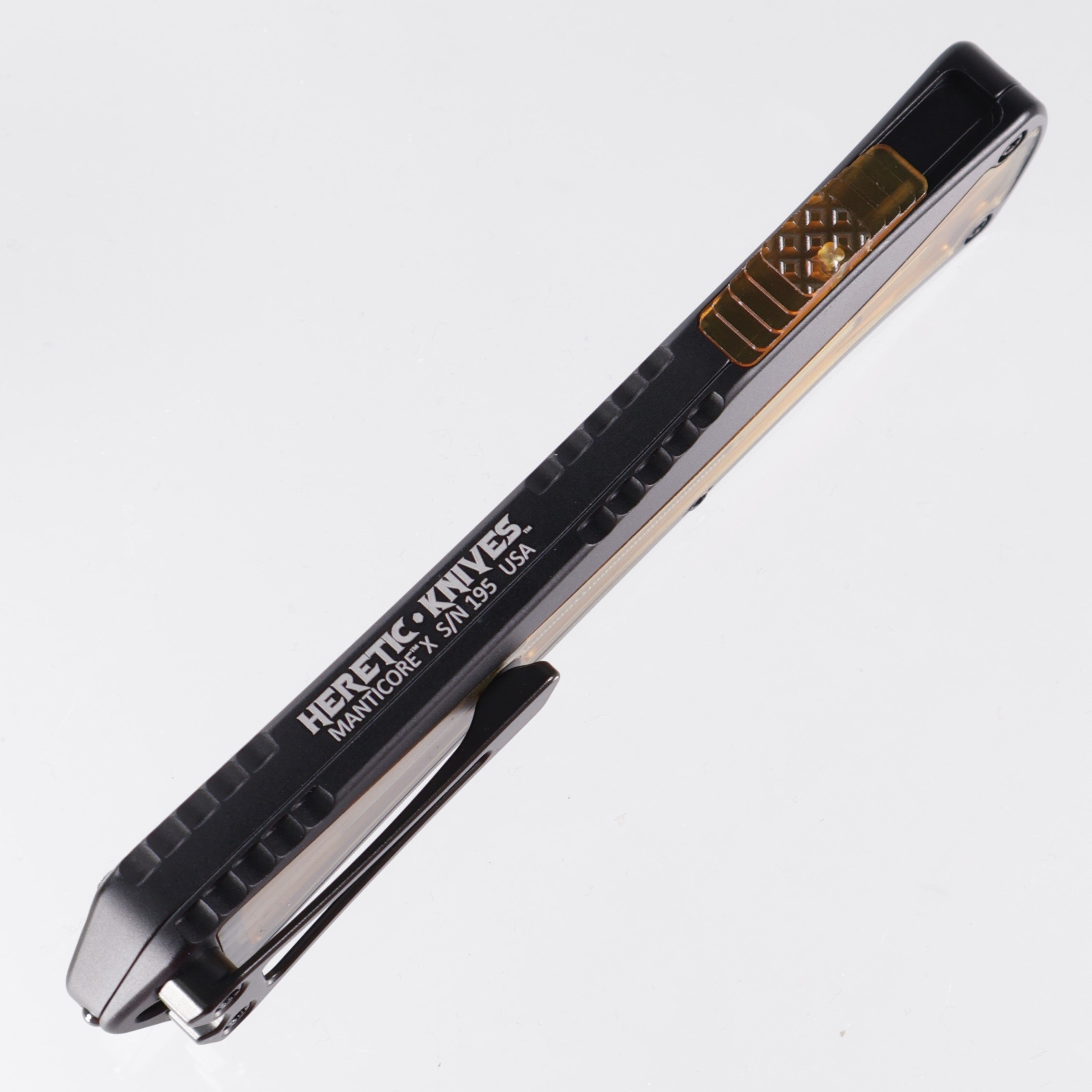 Heretic Manticore X - Ultem Inlays - D/E DLC Full Serrated Magnacut - H032-6C-ULTEM