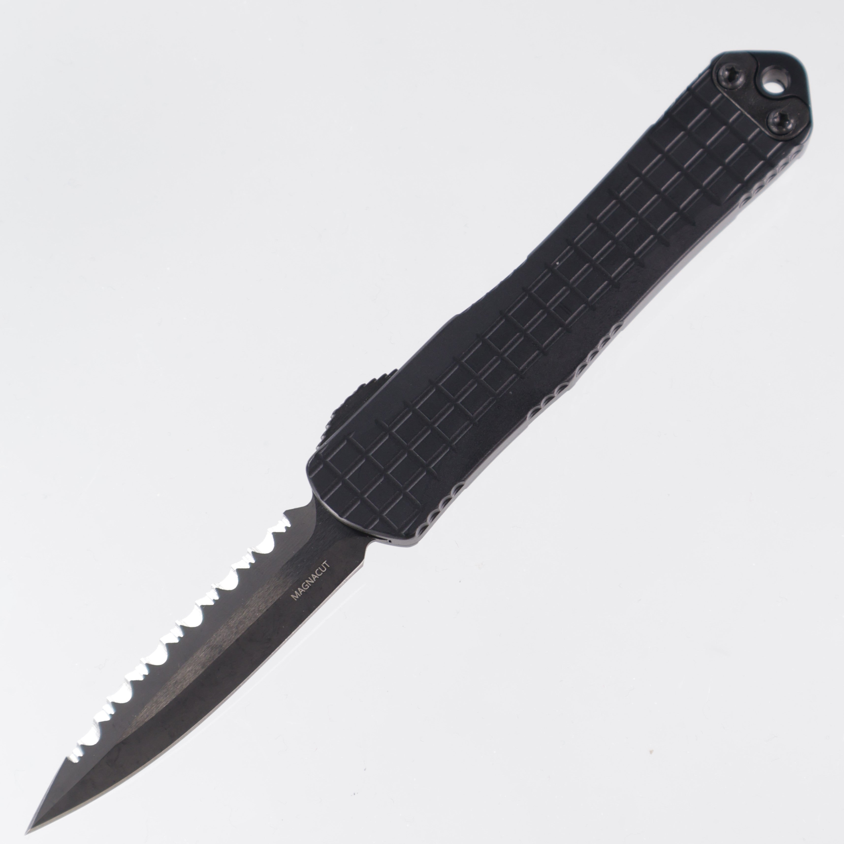 Heretic Manticore S - D/E DLC Magnacut Full Serrated - Black Frag Tactical - H024F-6C-T