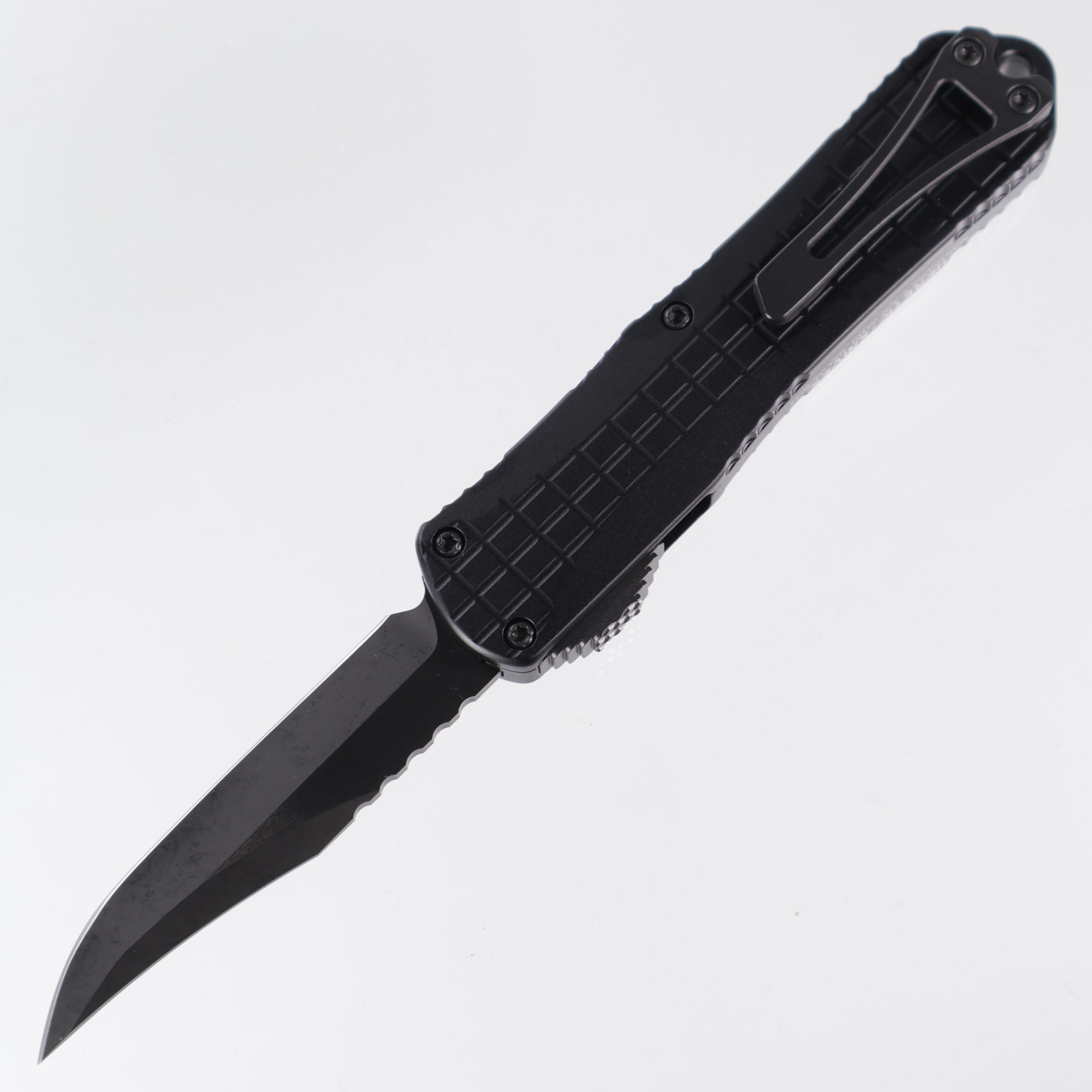 Heretic Manticore E - DLC Bowie Magnacut - Tactical Black Frag Aluminum & Black Hardware - H026BF-6A-T
