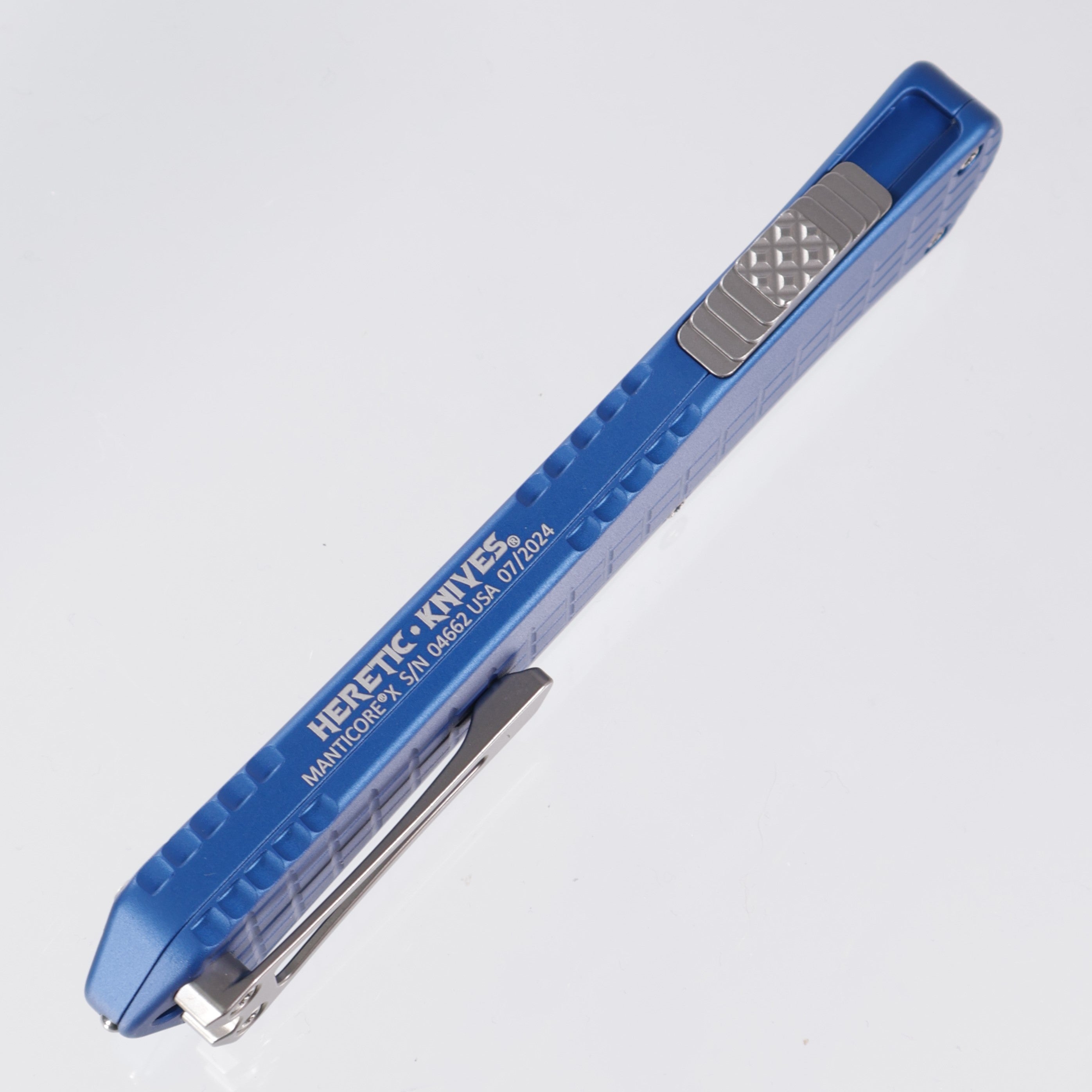 Heretic Knives X - Blue Frag Aluminum - Bowie Stonewash Magnacut - H030BF-2A-BLU