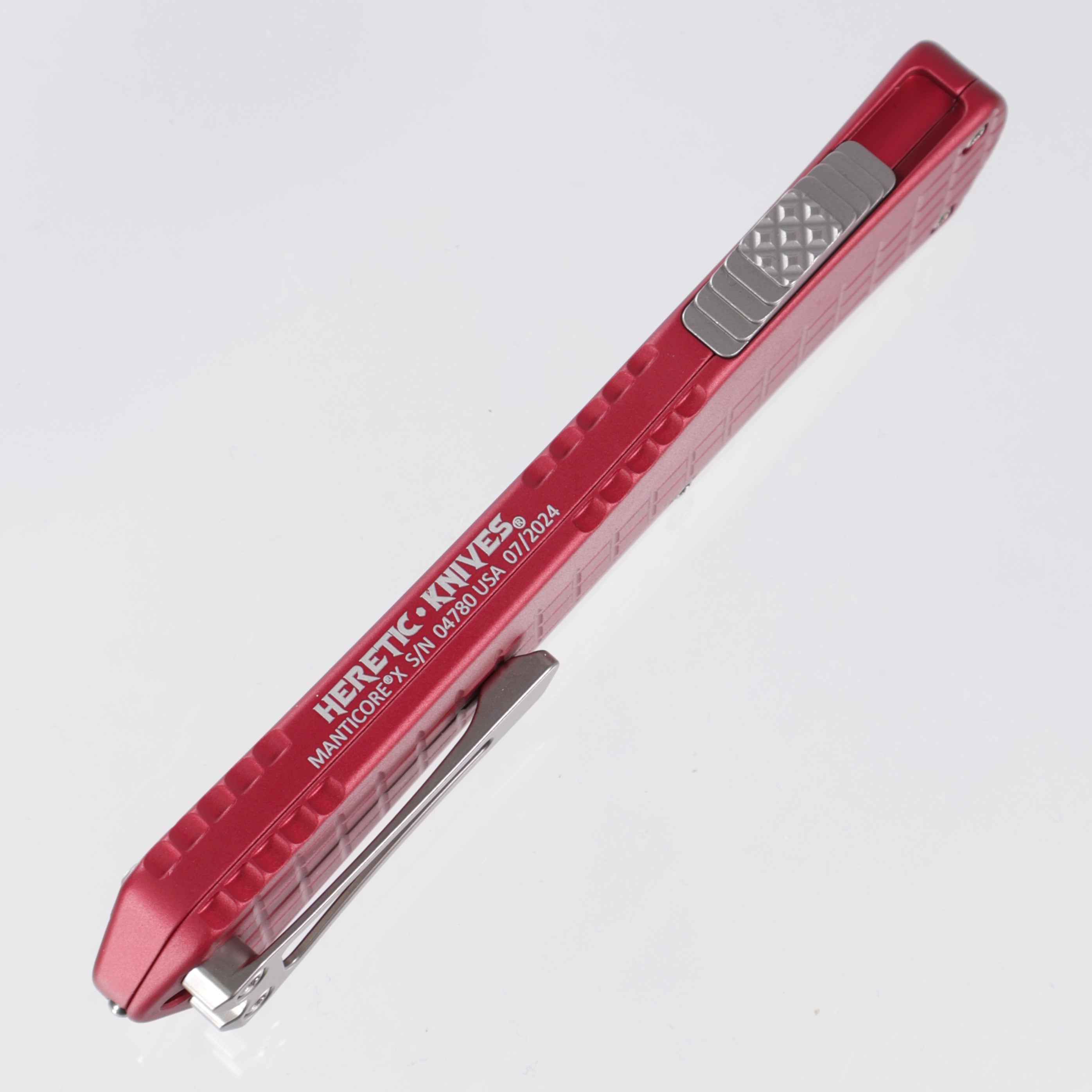 Heretic Knives X - Red Frag Aluminum - Bowie Stonewash Magnacut - H030BF-2A-RED