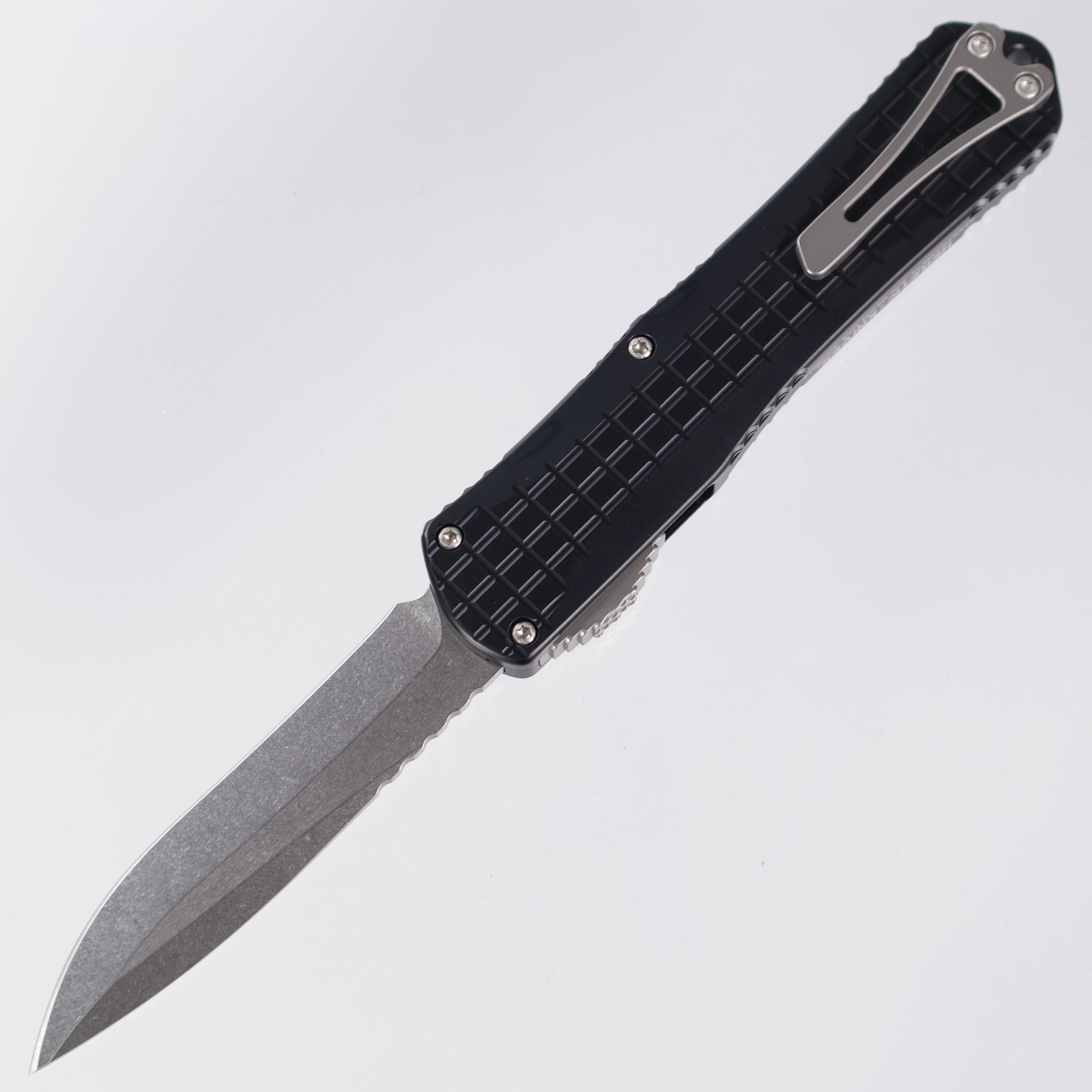 Heretic Manticore X - Black Frag Aluminum - Recurve Stonewash Magnacut - H033F-2A
