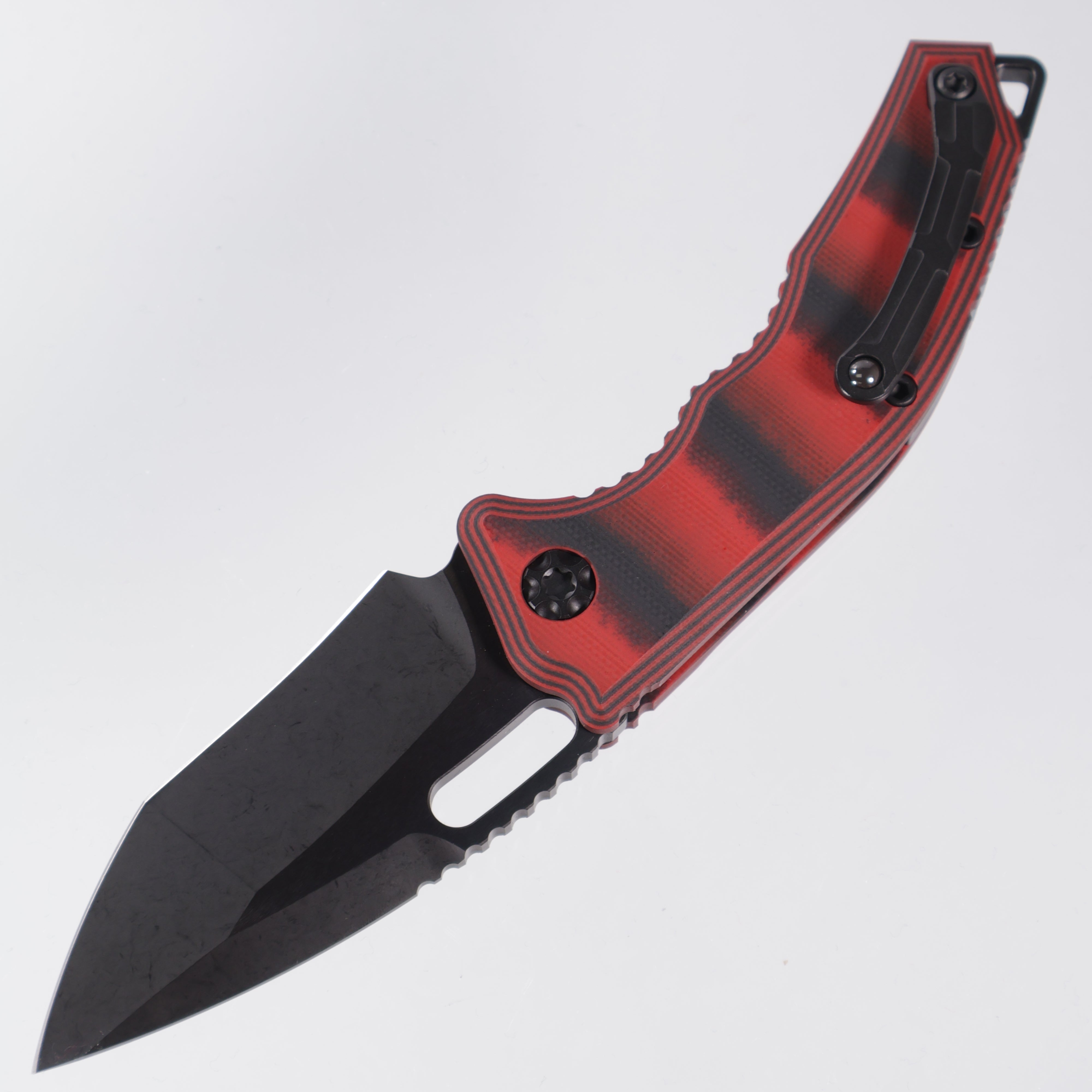 Heretic Medusa Auto - Red/Black G10 - Recurve DLC Magnacut - H012-6A-G10/RD