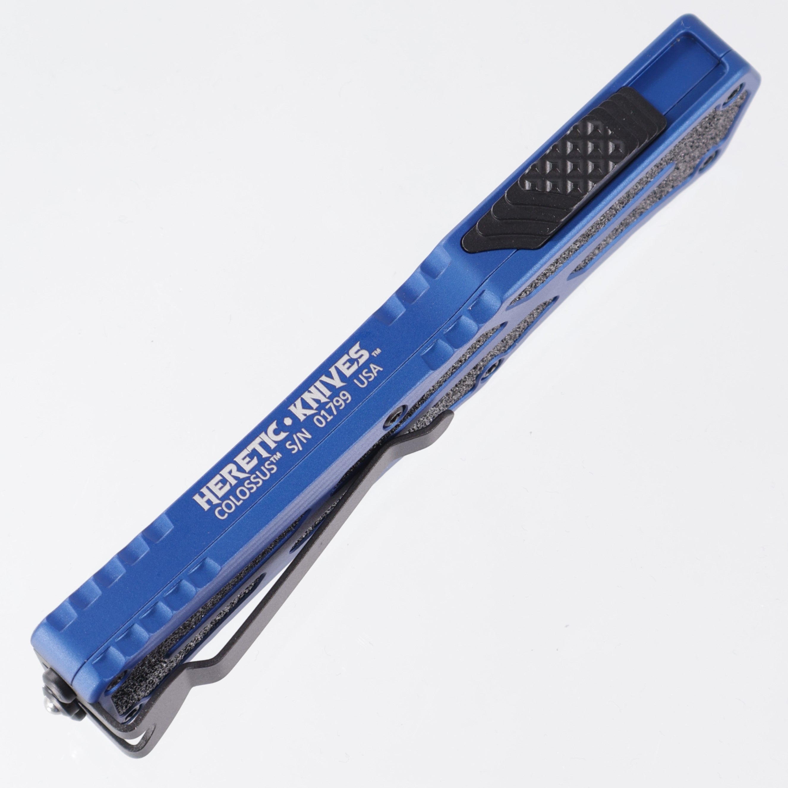 Heretic Colossus - DLC Magnacut Double Edge Full Serrated - Blue Aluminum w/ Grip Tape Inlay - H041-6C-BLUE