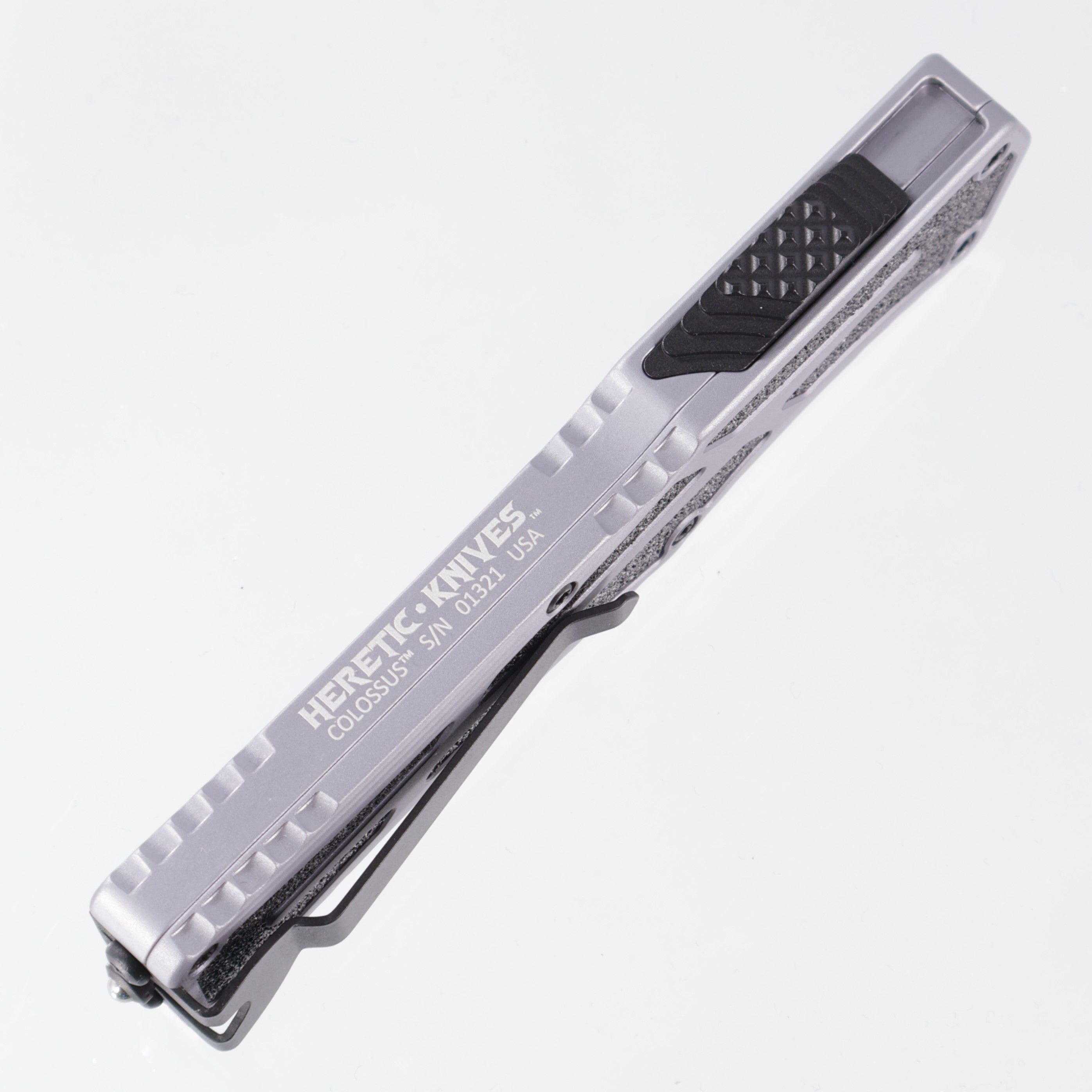 Heretic Colossus - Magnacut Two-Tone - Gray Aluminum w/ Grip Tape Inlay - H039-10A-GRAY