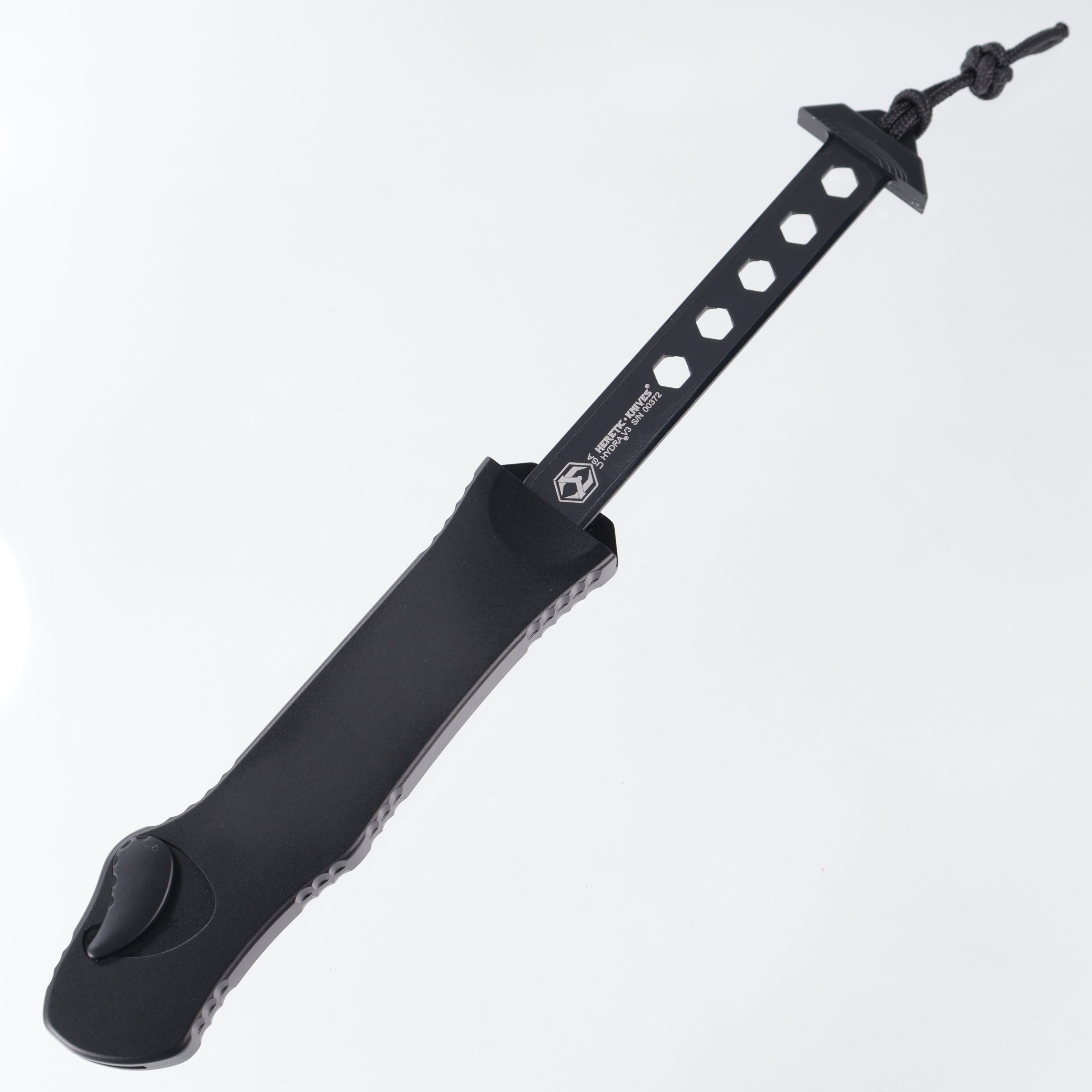 Heretic Hydra V3 - Satin Recurve Magnacut - Black Aluminum - H008-1A