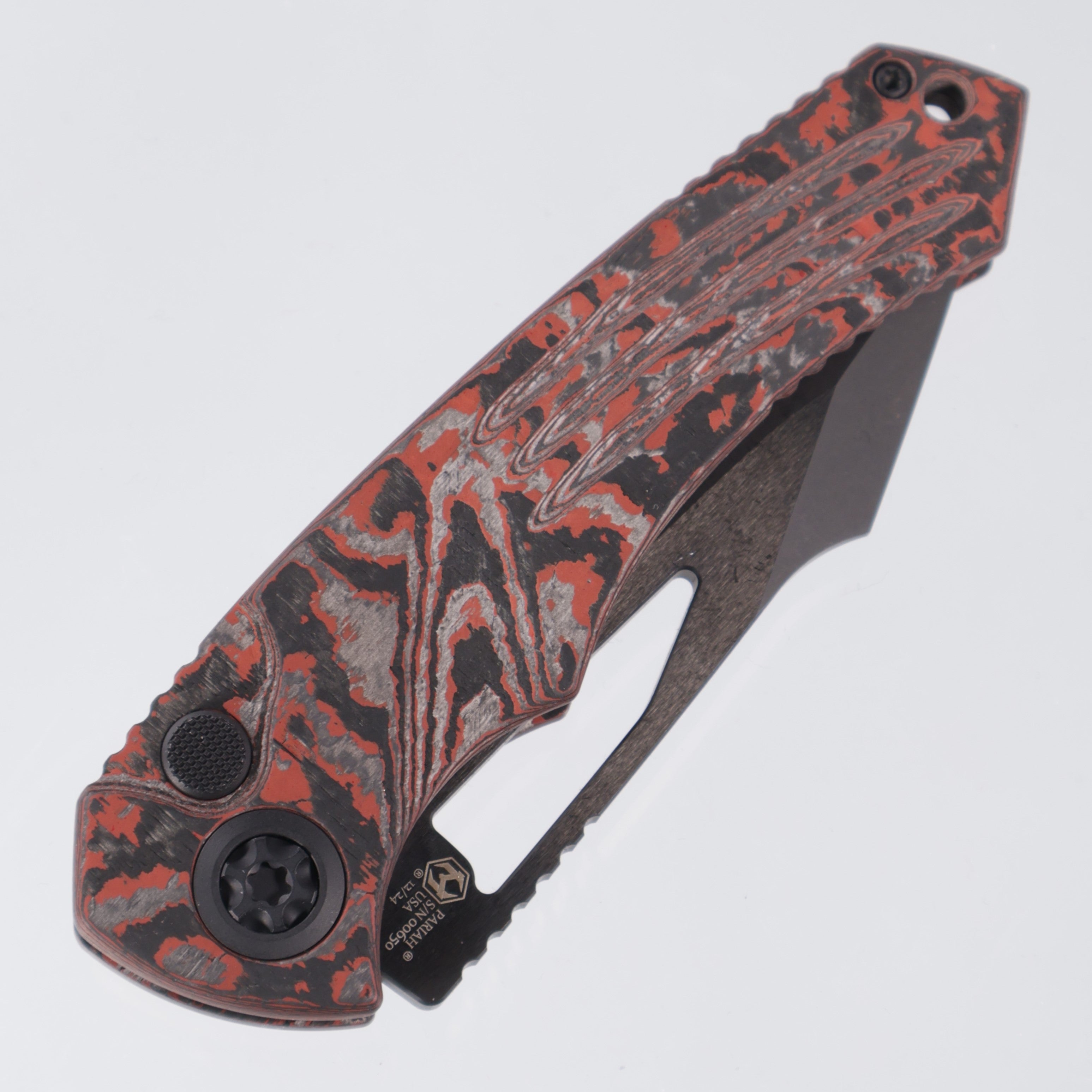 Heretic Pariah Manual - Red Camo Carbon - DLC Magnacut - H046-6A-RD/CC
