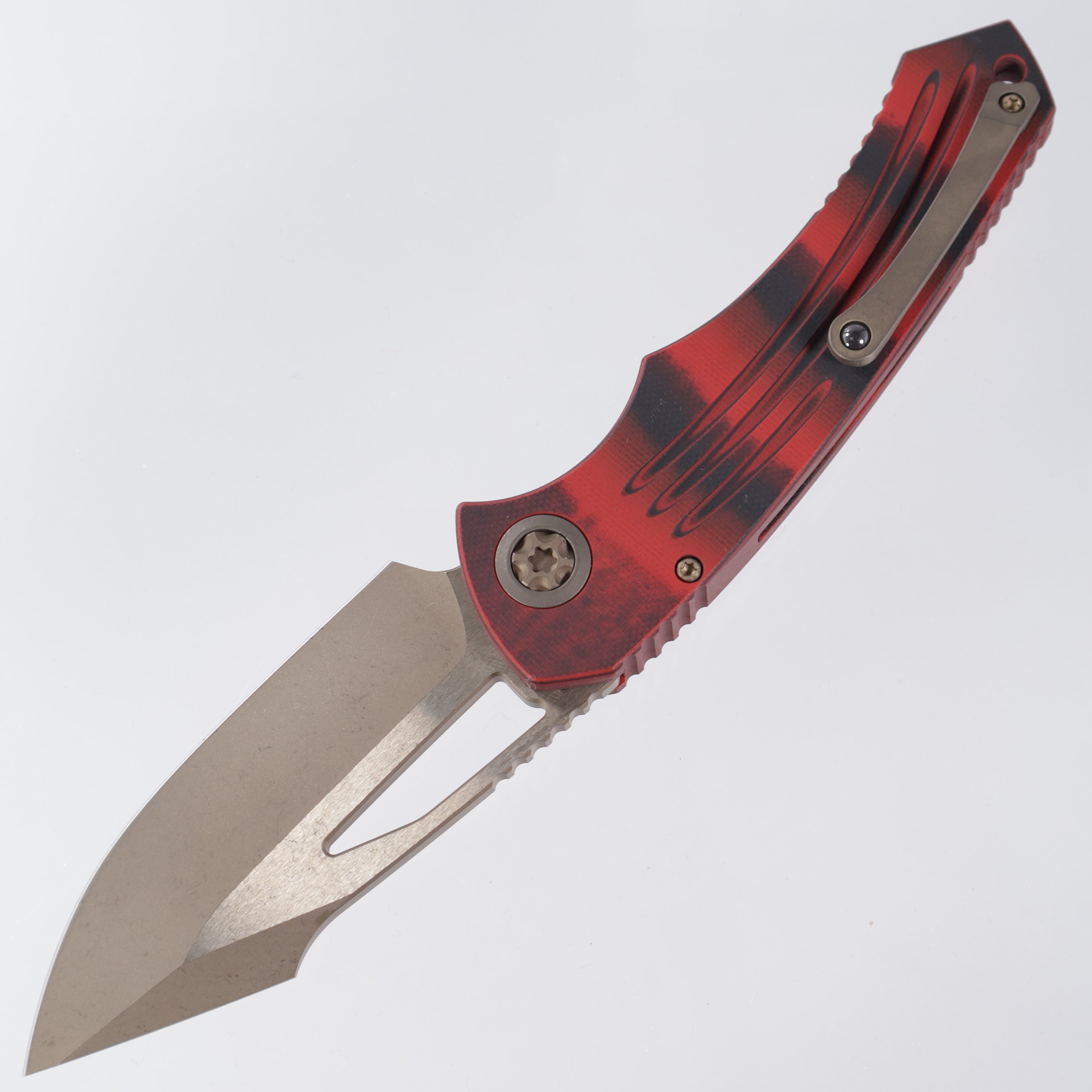 Heretic Pariah Manual - Red & Black G10 - Bronzed Magnacut - H046-7A-G10/RD